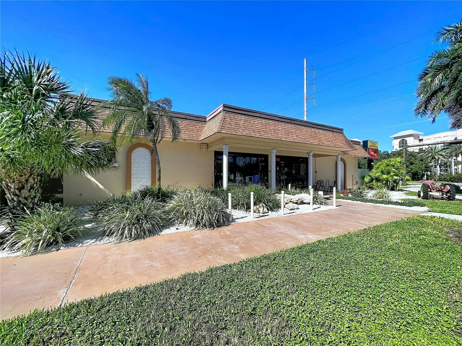 4900 BRITTANY DR S #313 #313