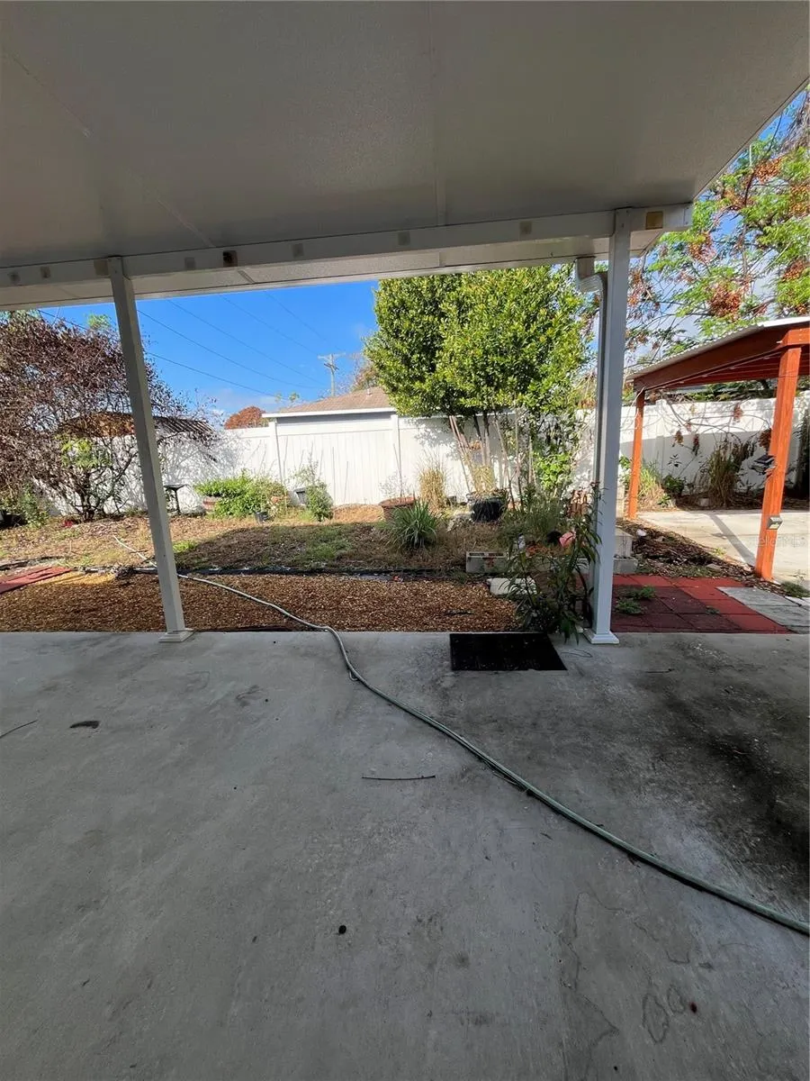 11202 N ARDEN AVE