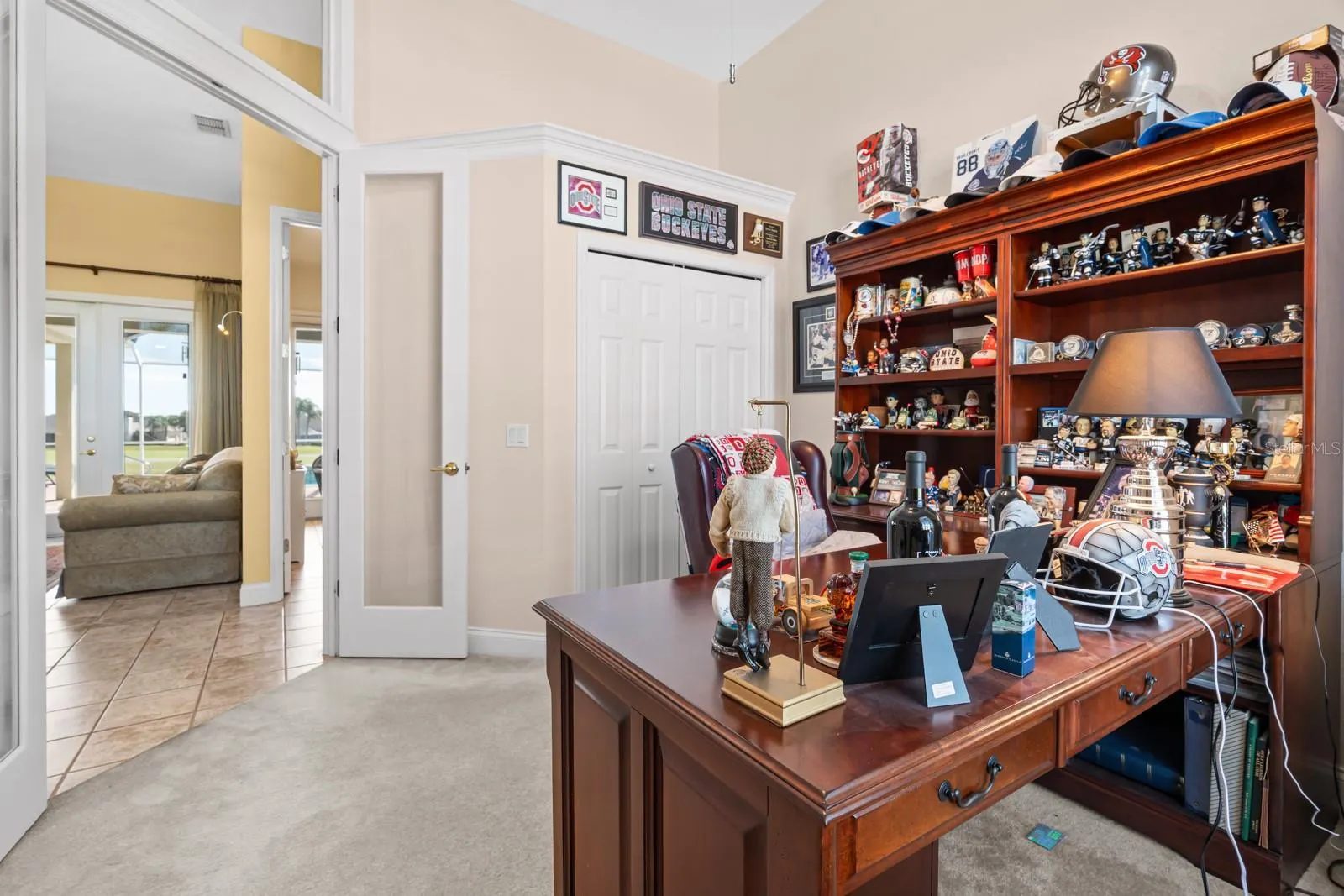 2751 HUNTINGTON HILLS DR