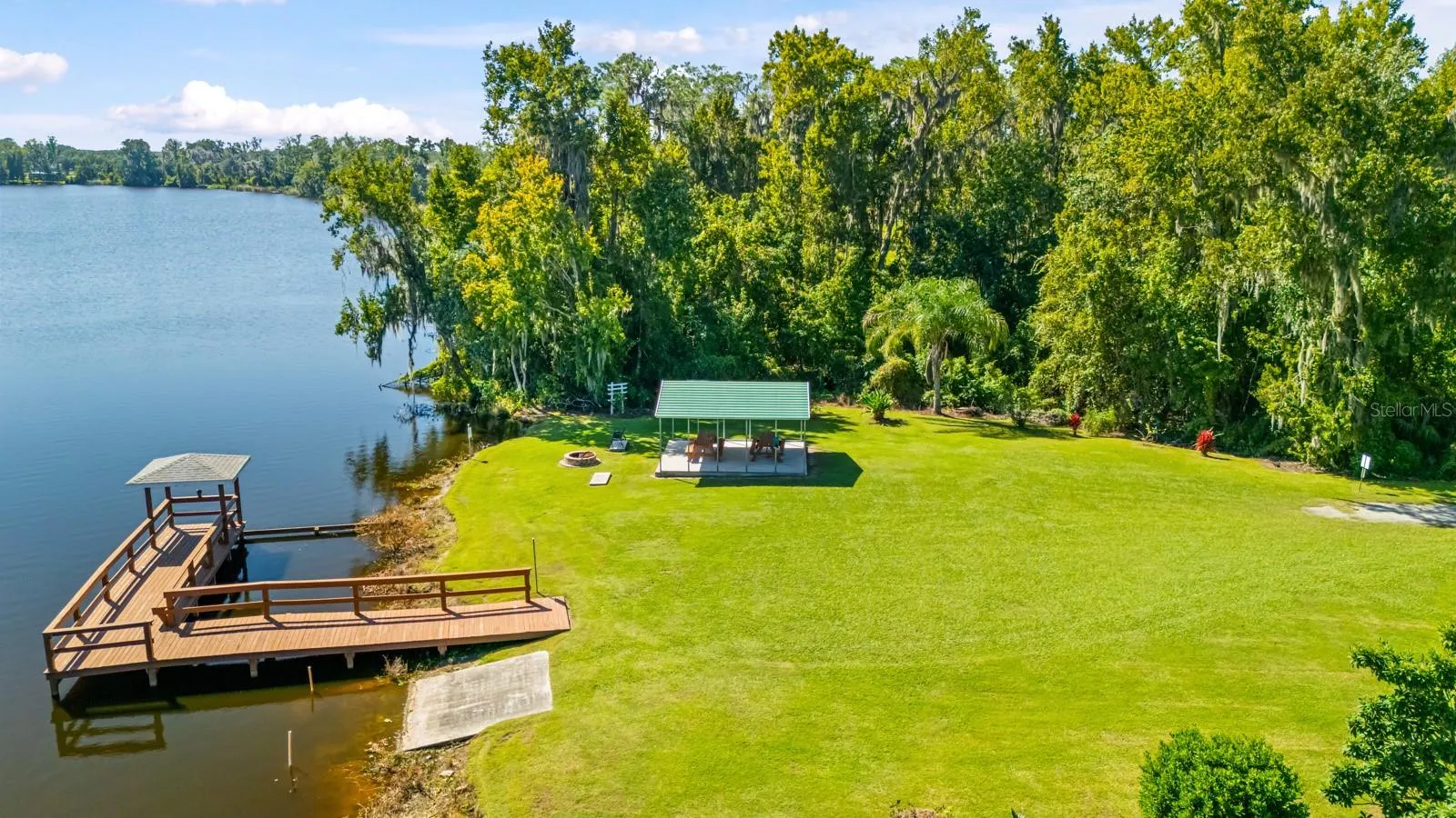 2751 HUNTINGTON HILLS DR