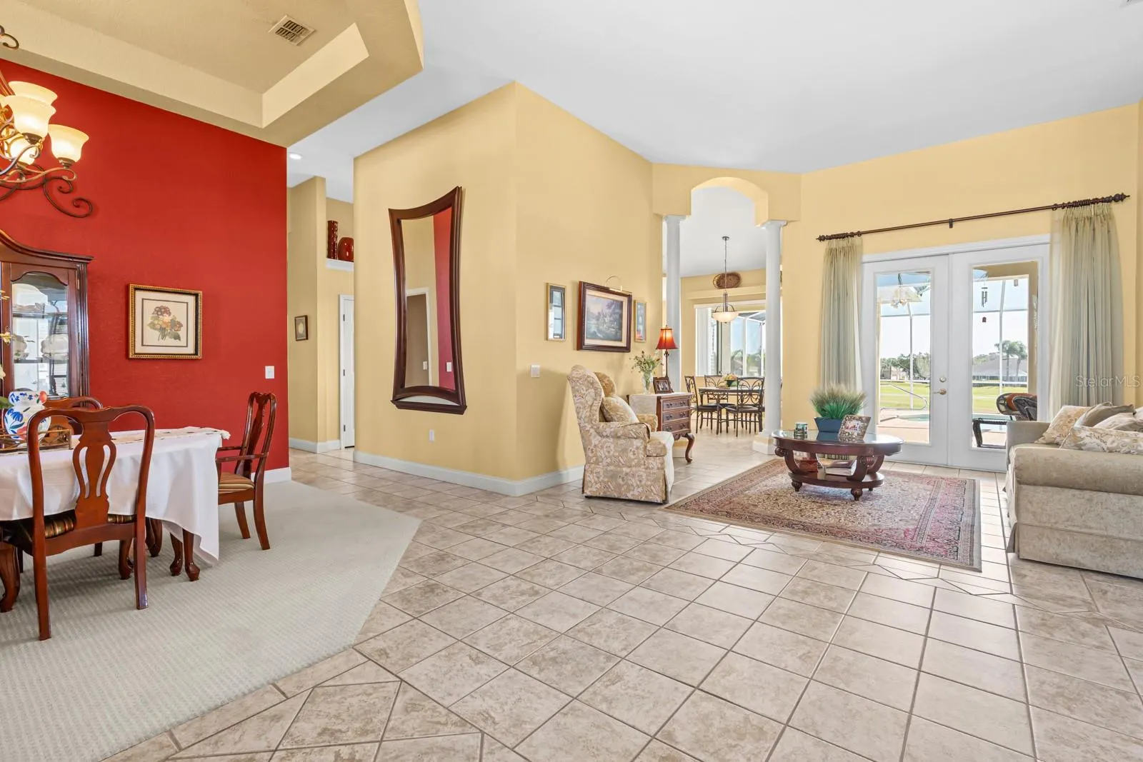 2751 HUNTINGTON HILLS DR