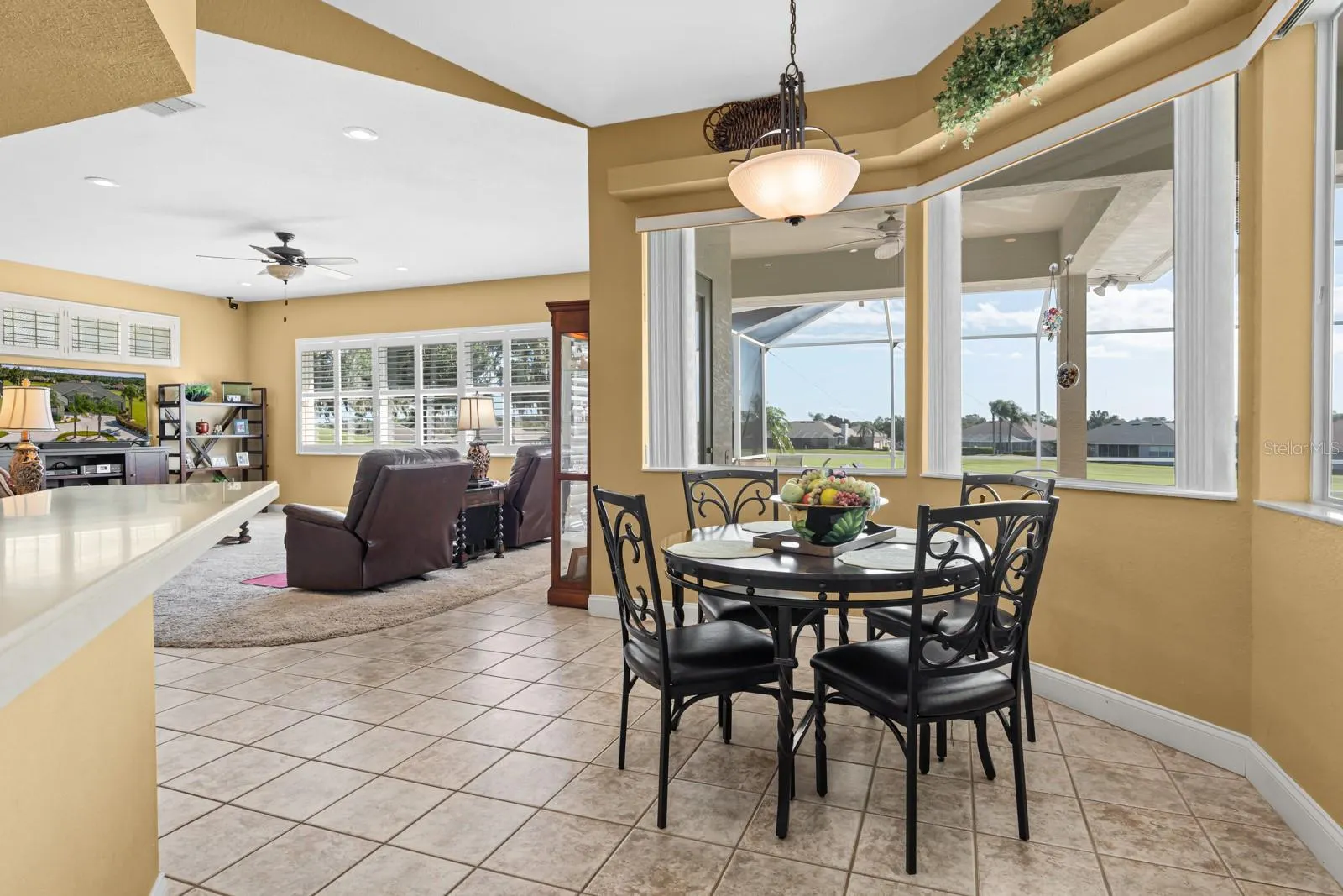 2751 HUNTINGTON HILLS DR