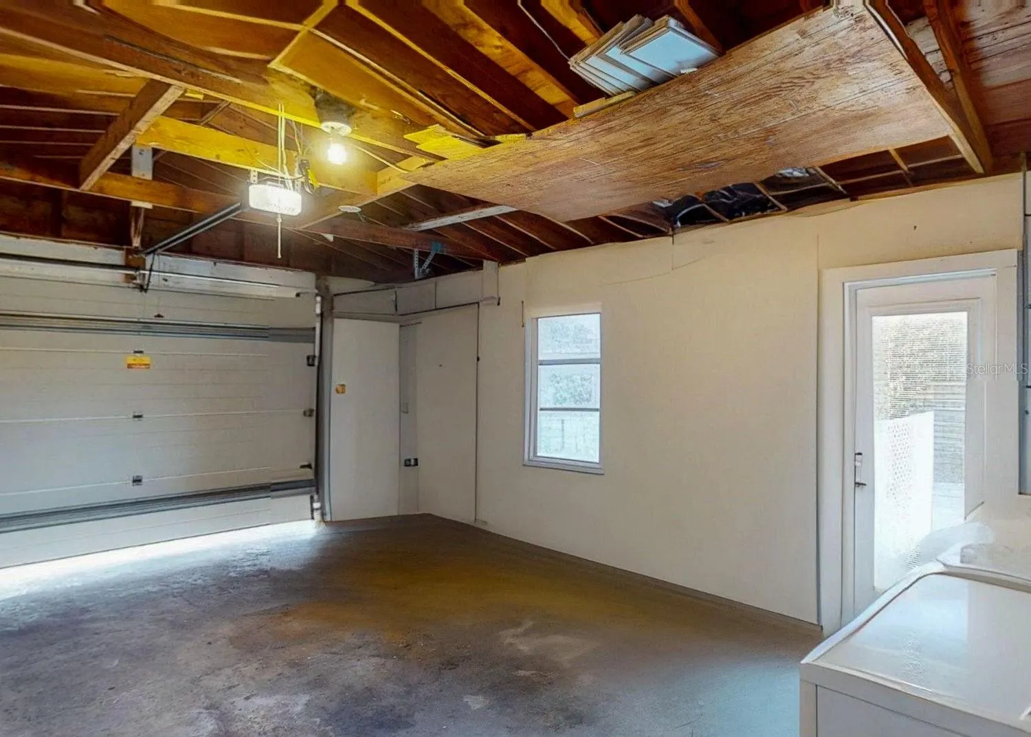 1618 TUSCOLA RD