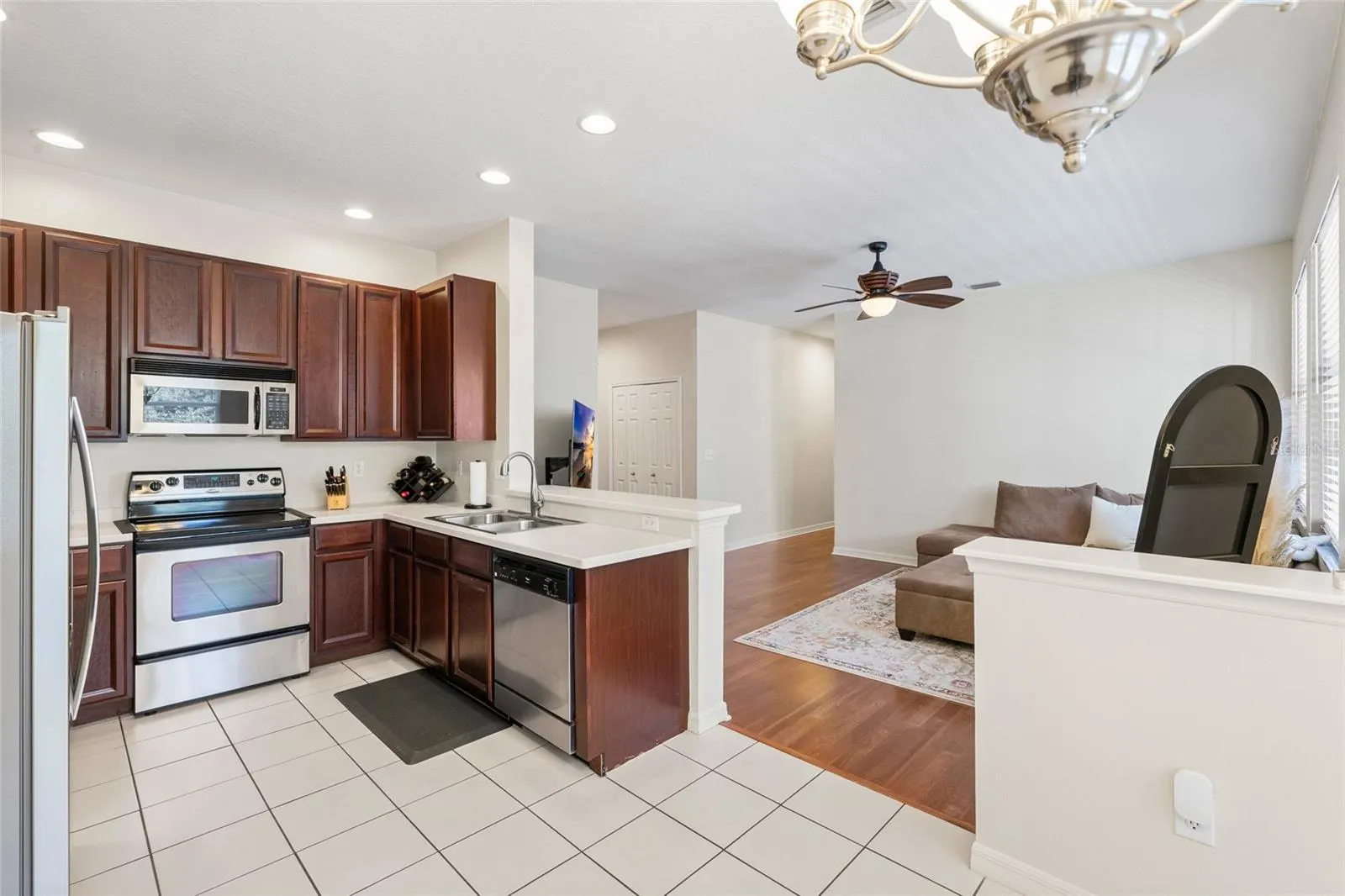 9420 GEORGIAN PARK LN #103 #103