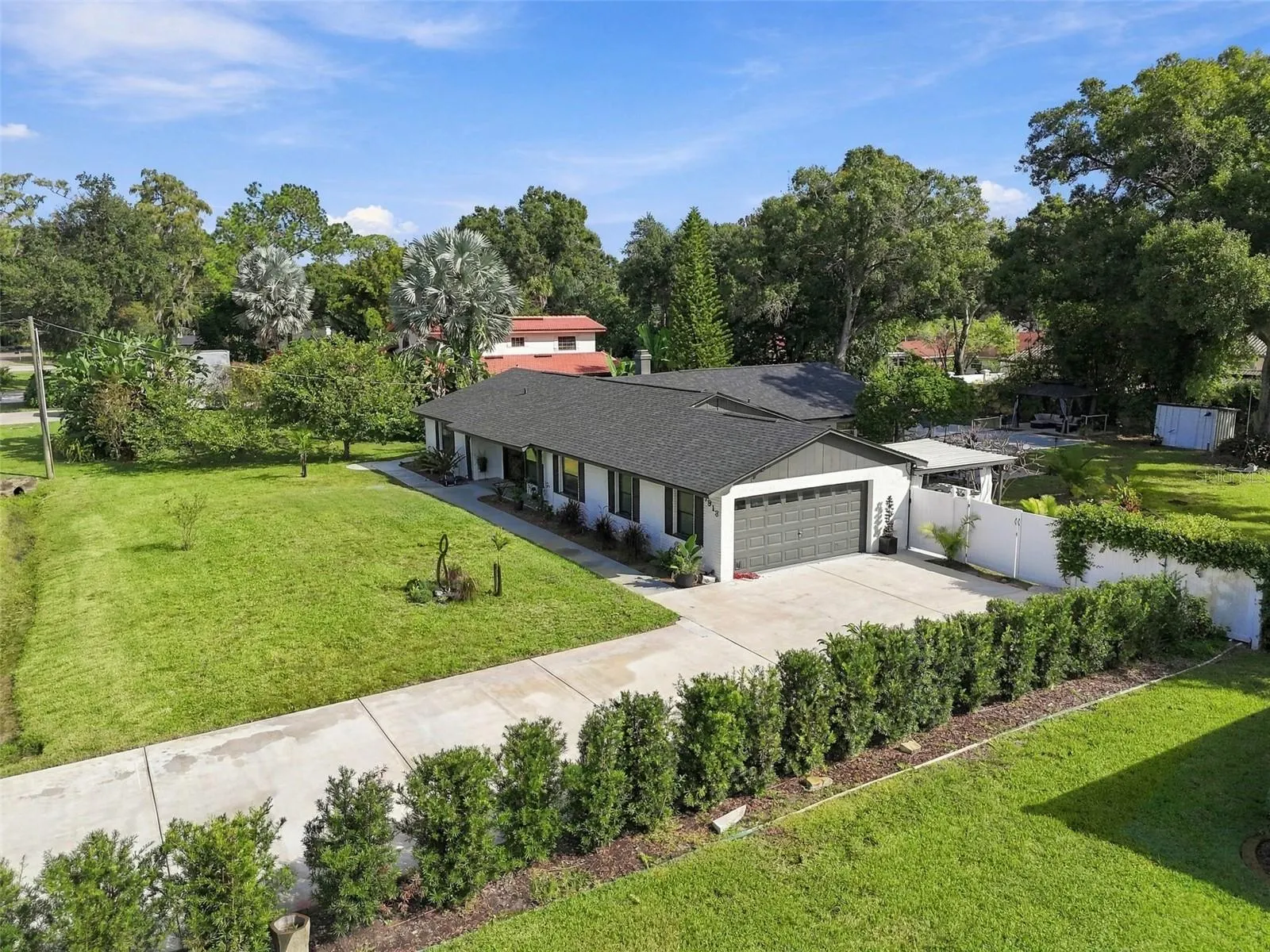 7913 FLOWERFIELD DR