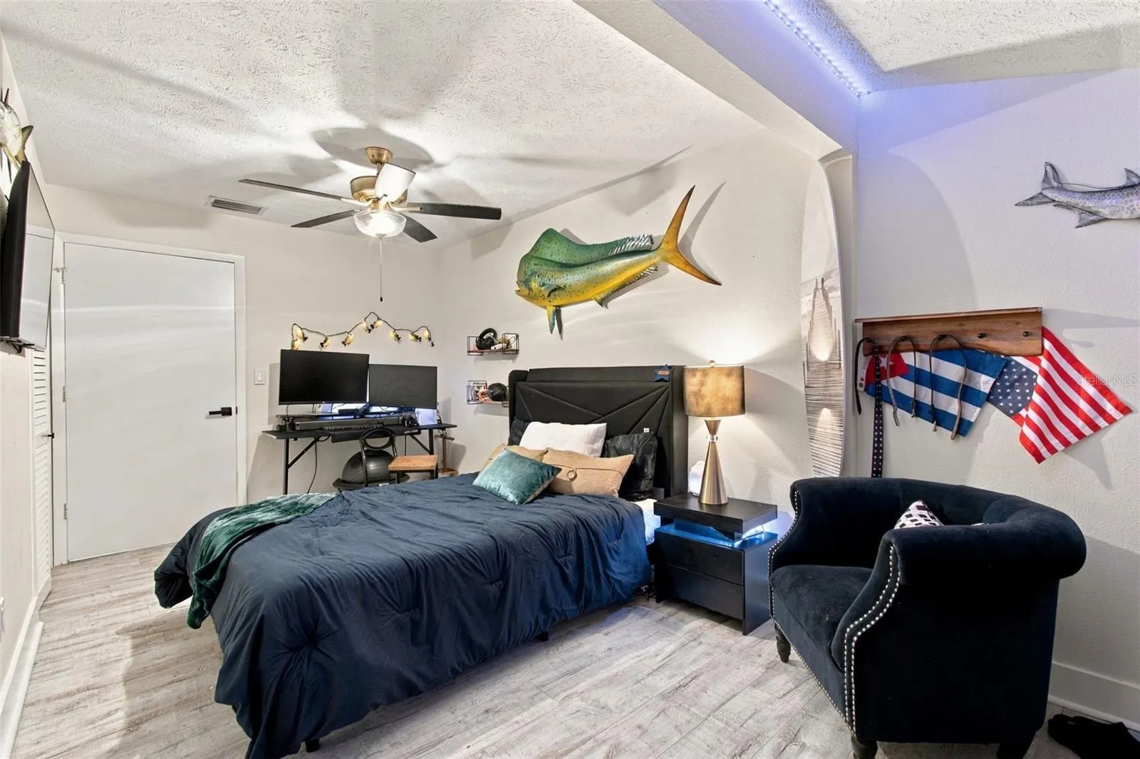 7913 FLOWERFIELD DR