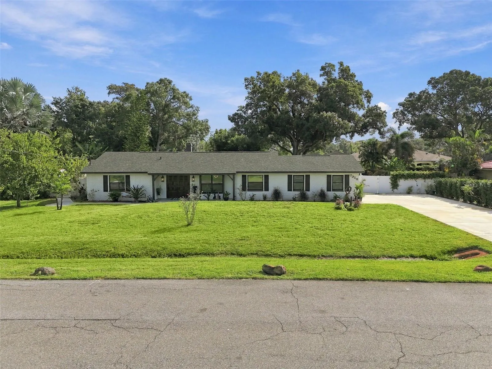 7913 FLOWERFIELD DR