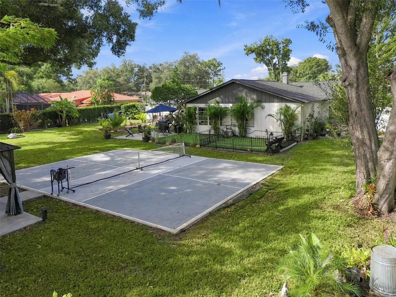 7913 FLOWERFIELD DR