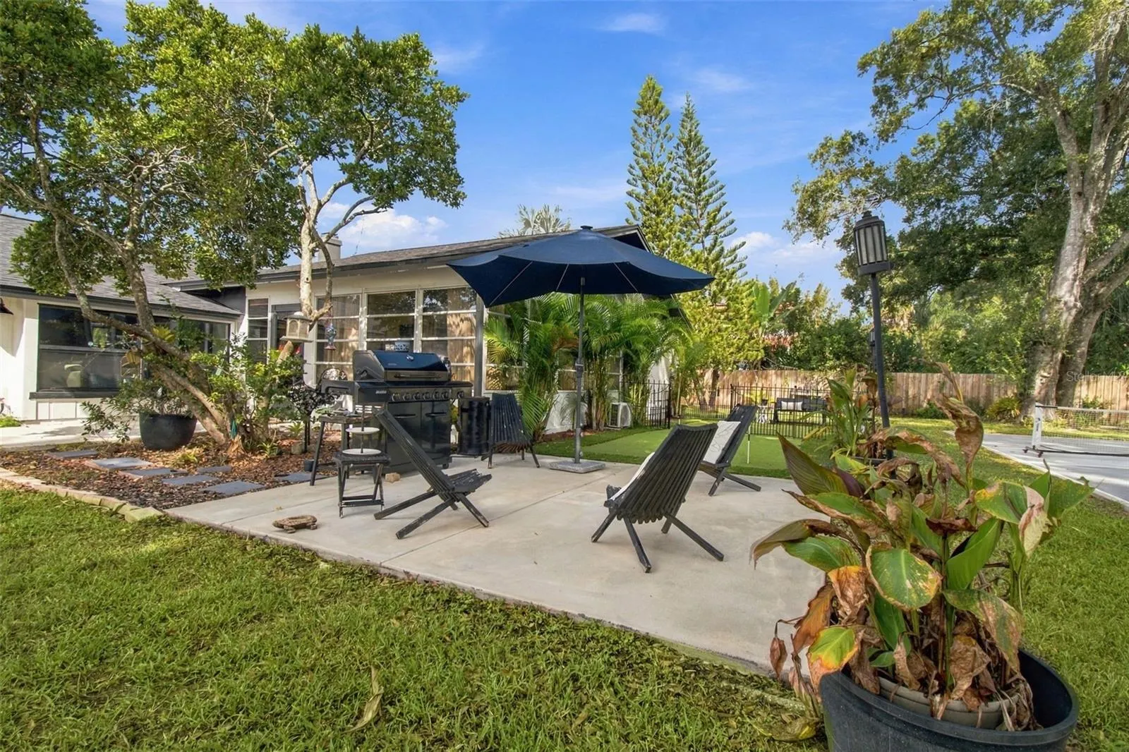 7913 FLOWERFIELD DR