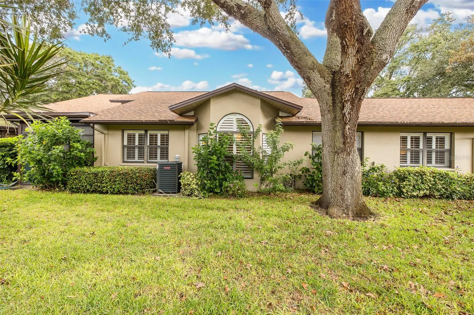1695 HAMILTON CT