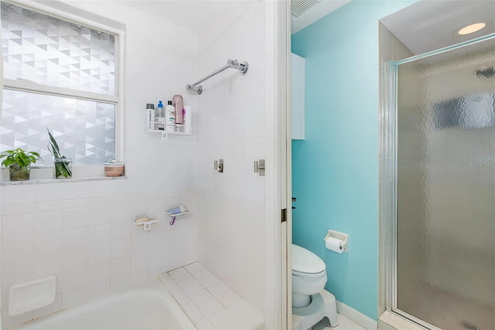 1695 HAMILTON CT