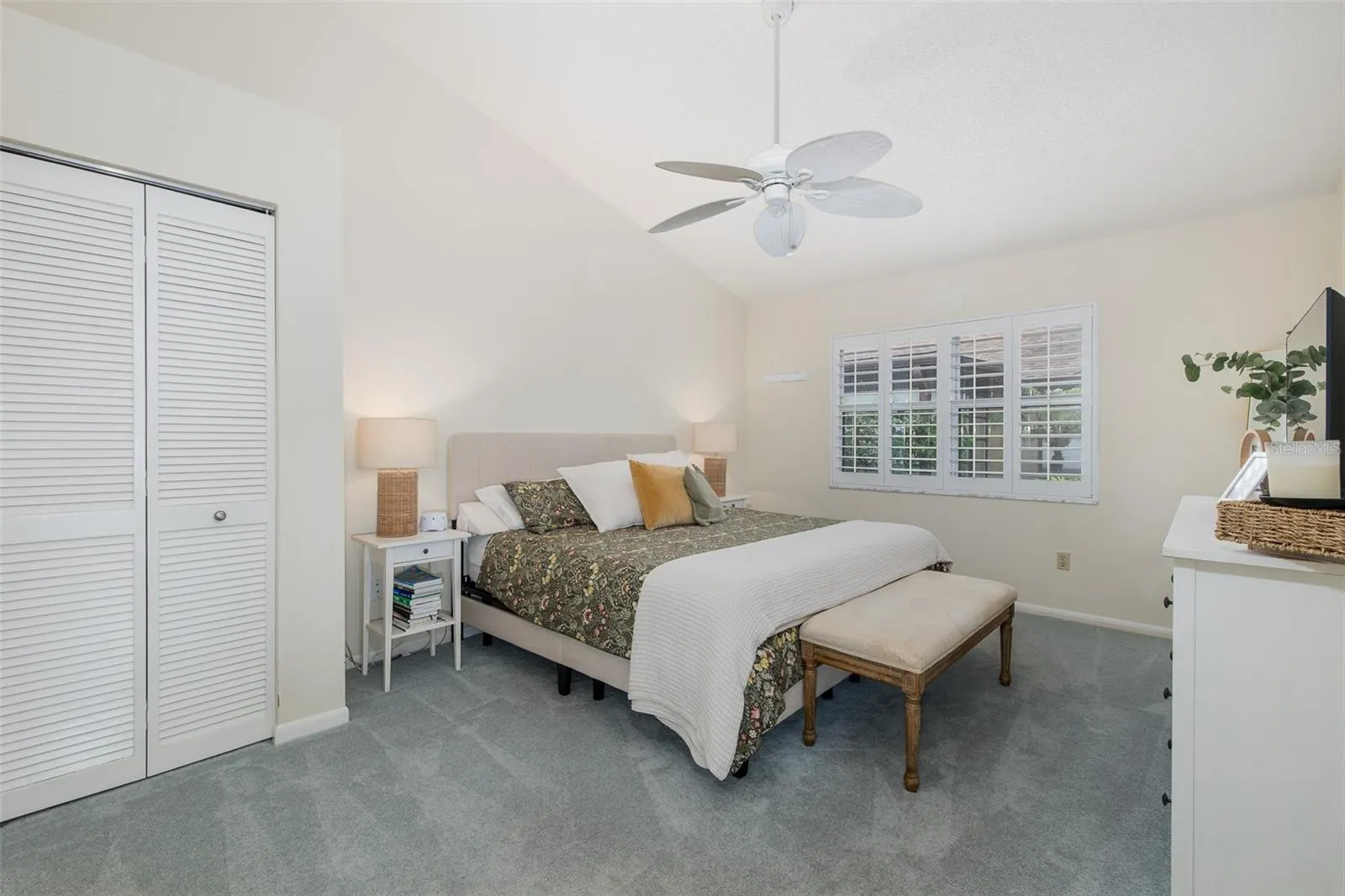 1695 HAMILTON CT