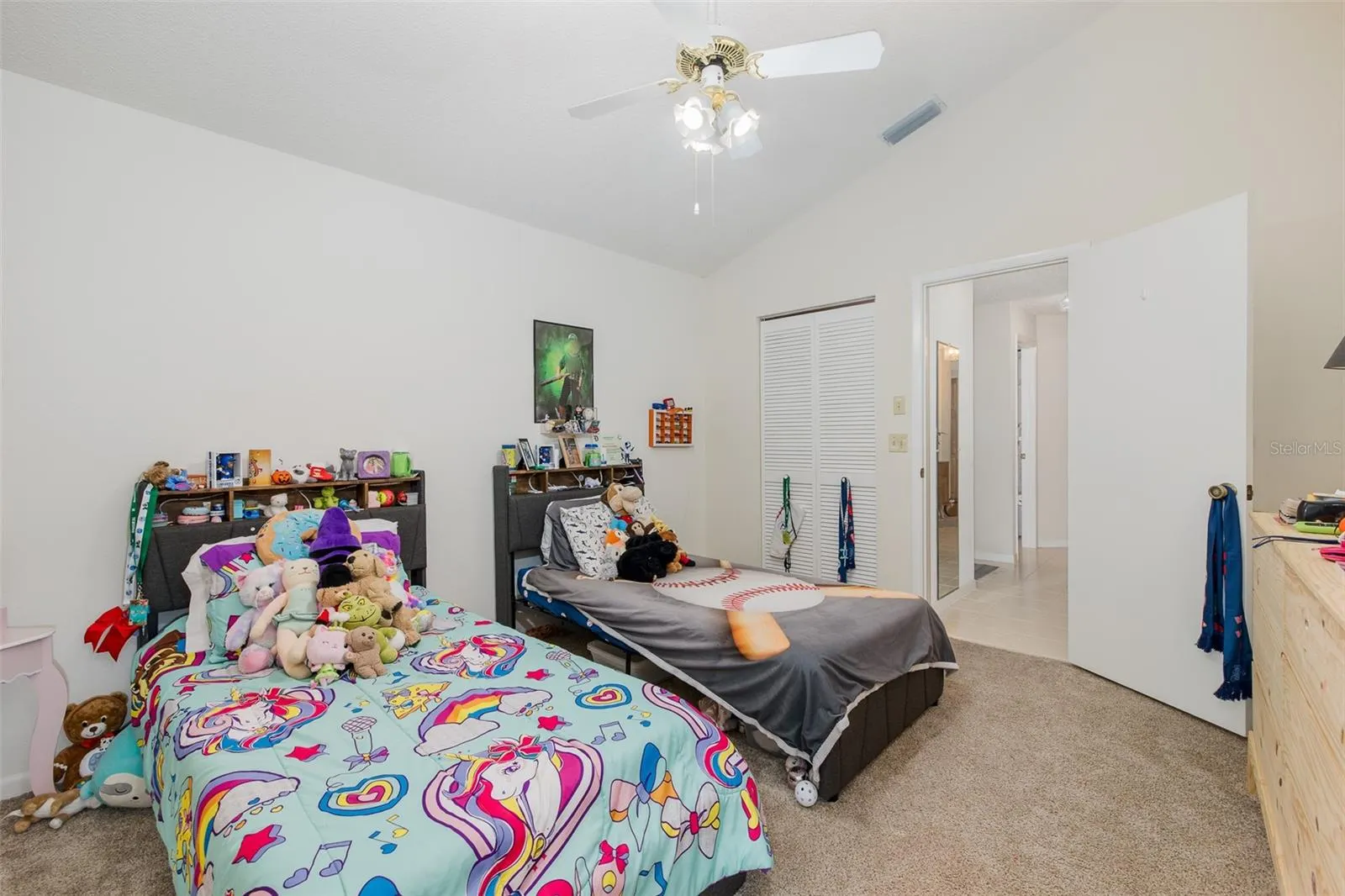 1695 HAMILTON CT