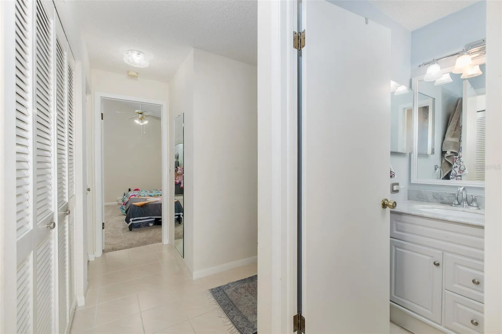 1695 HAMILTON CT