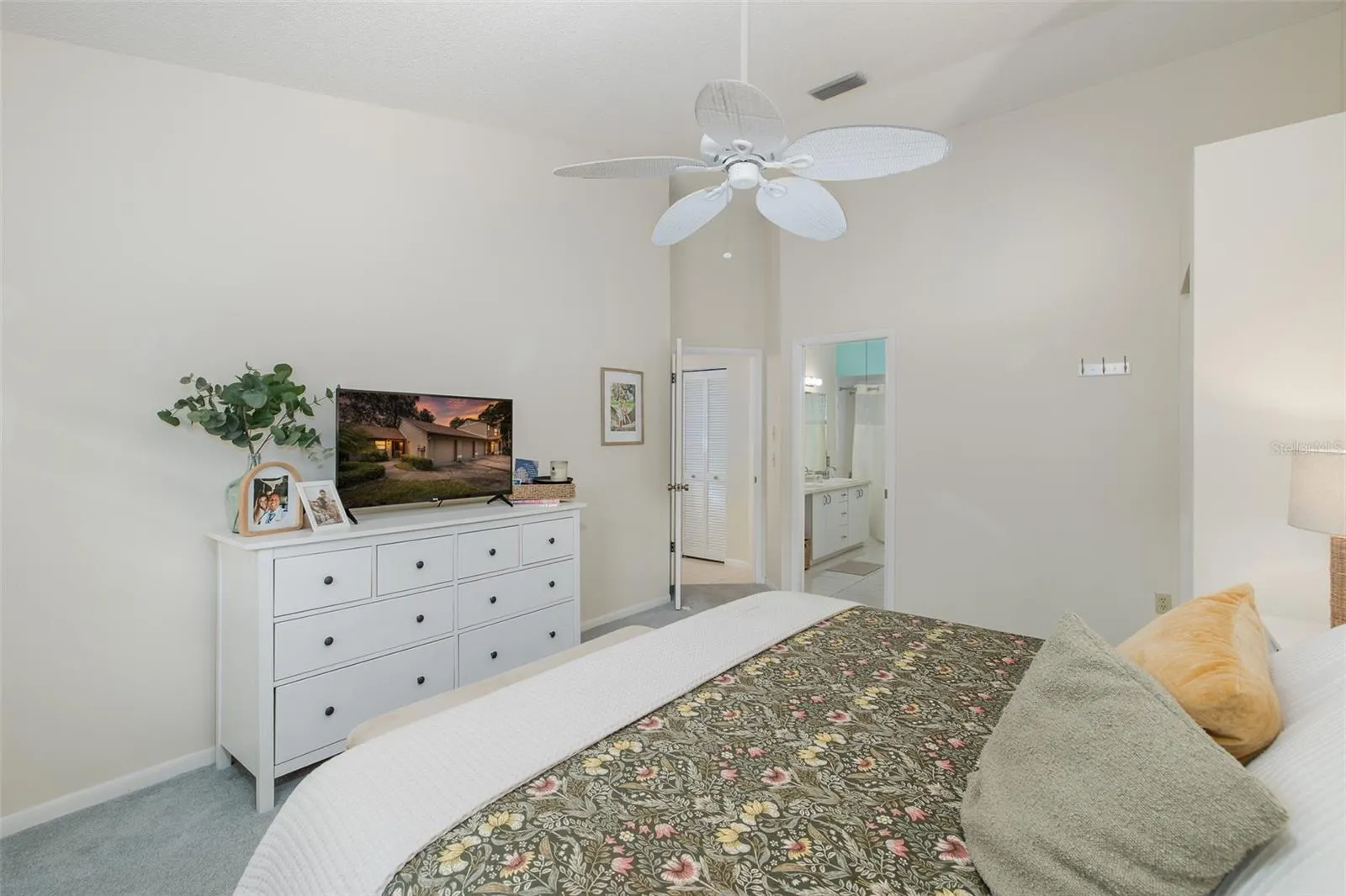 1695 HAMILTON CT