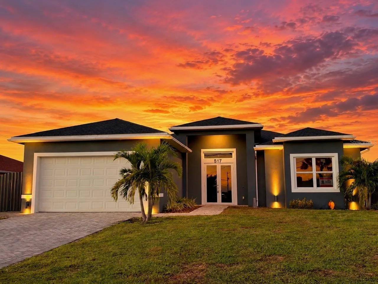 517 NW 19TH TER