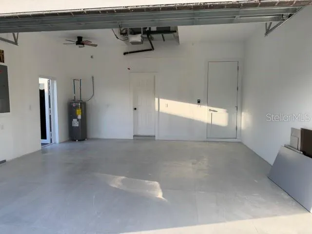 517 NW 19TH TER