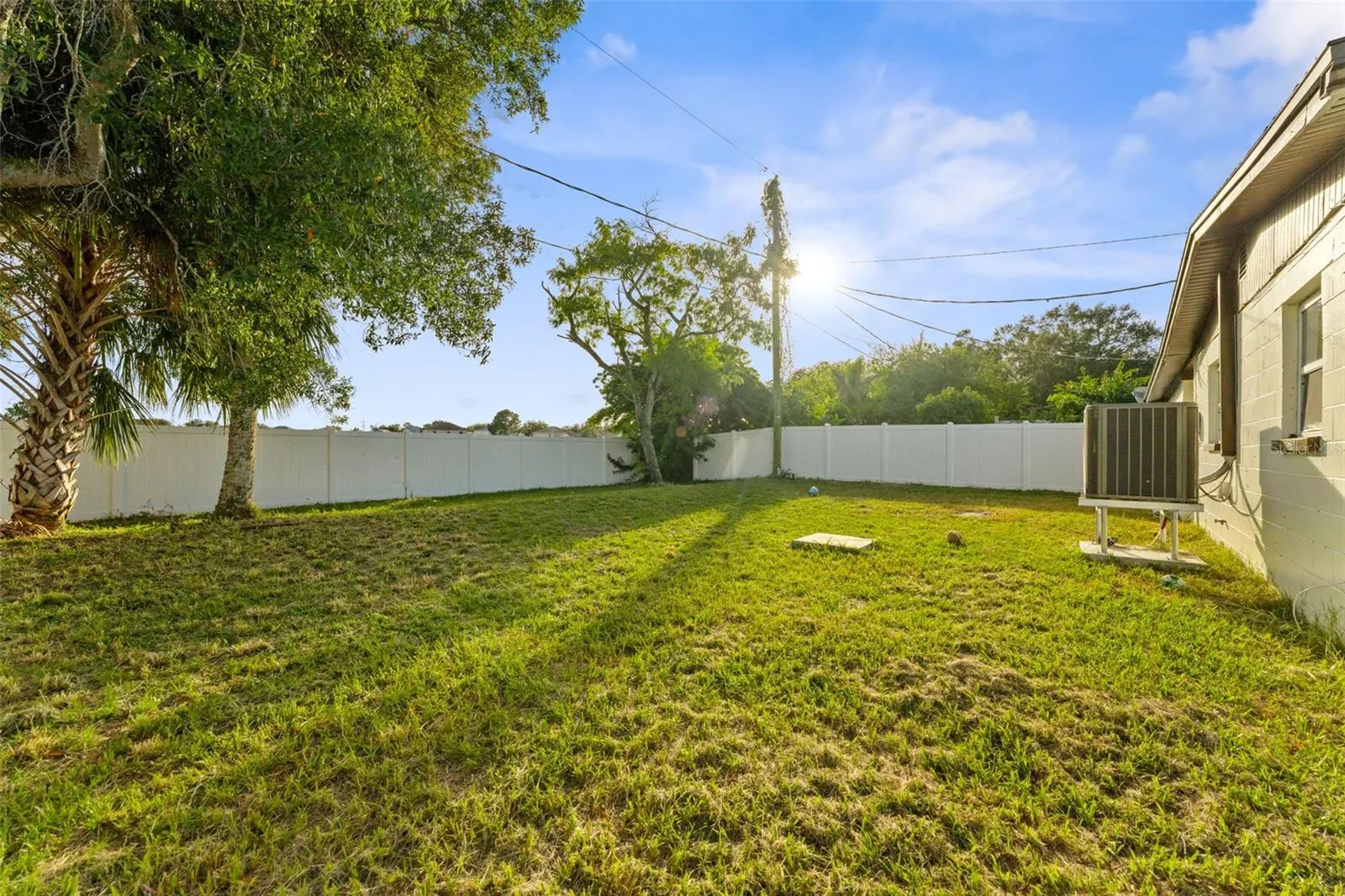 8307 LIBBY LN