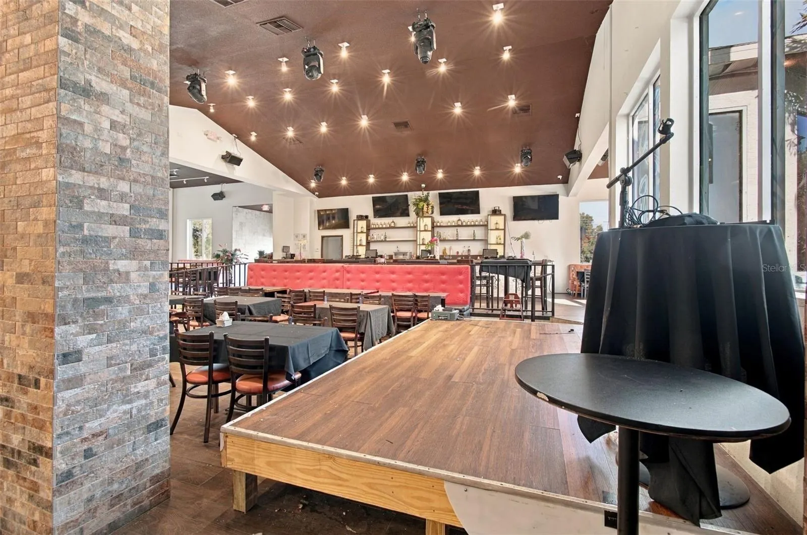 9202 ANDERSON RD