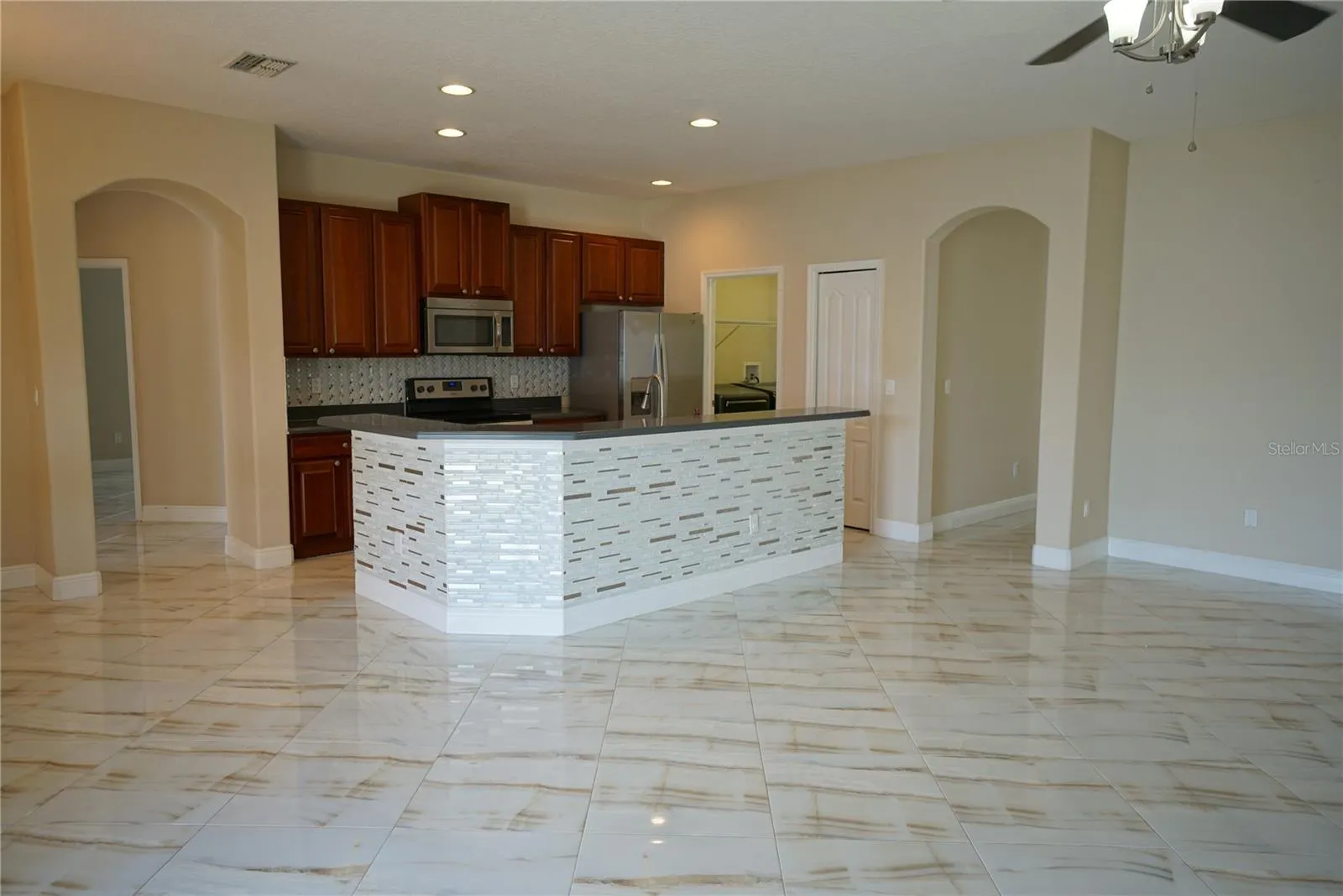1603 WHITE DOVE CT