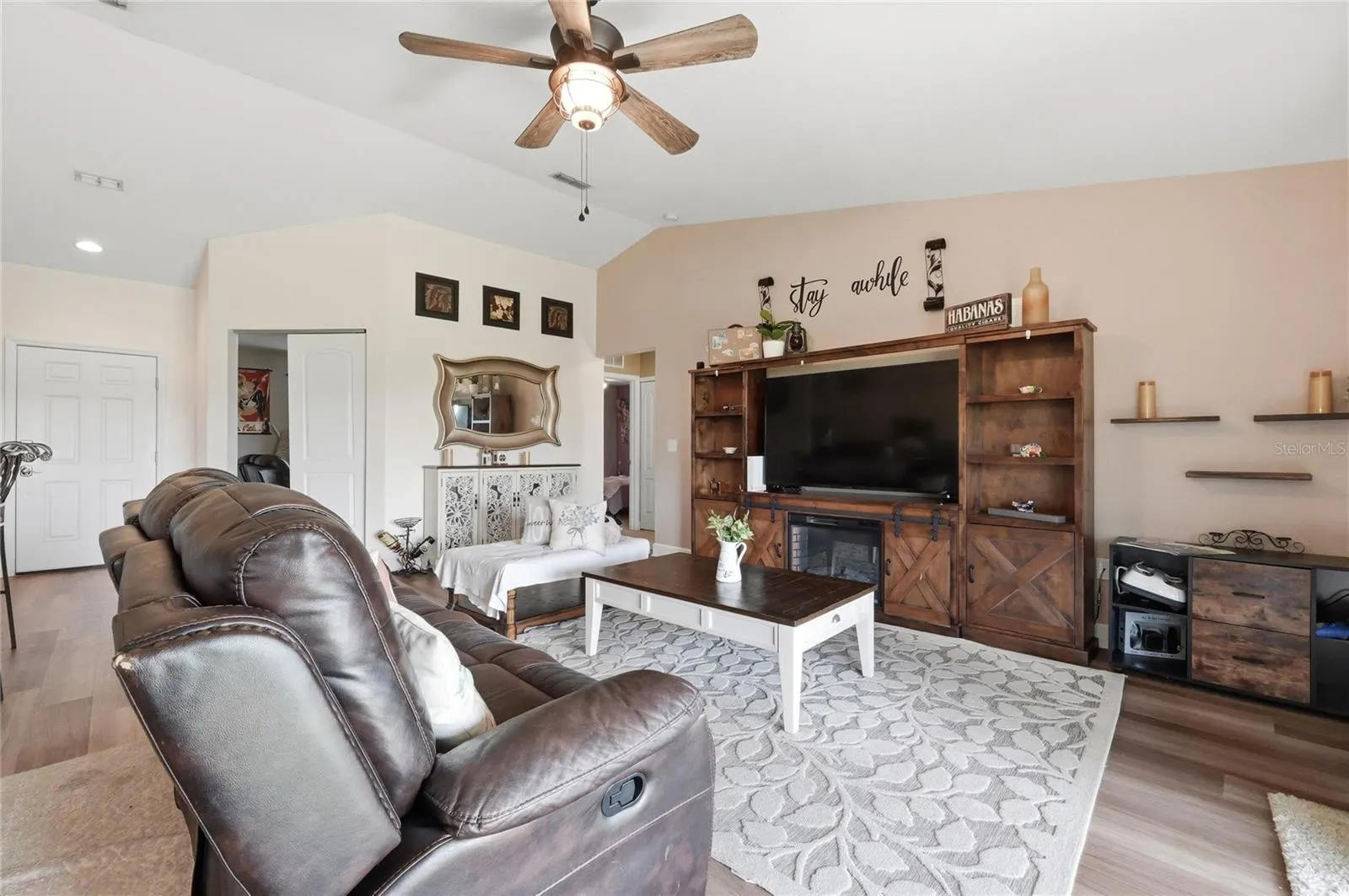 828 ULMER RD