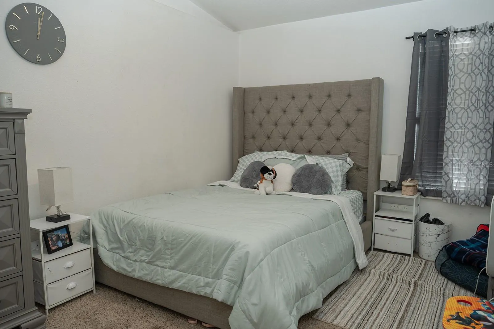 2974 ESTANCIA PL