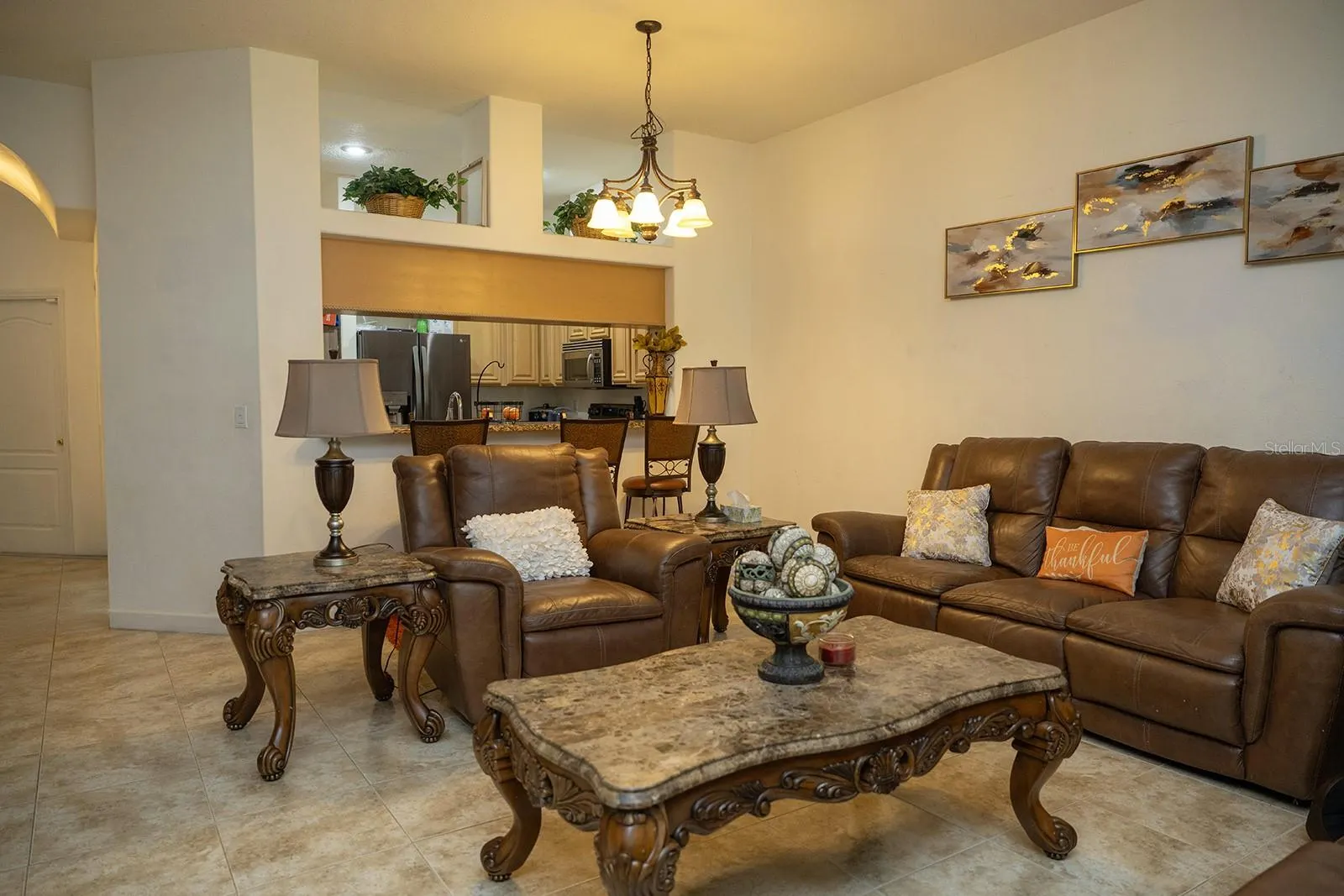 2974 ESTANCIA PL