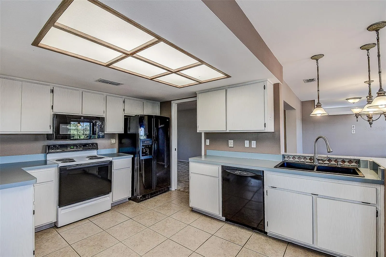 2529 SAN LUIS RD