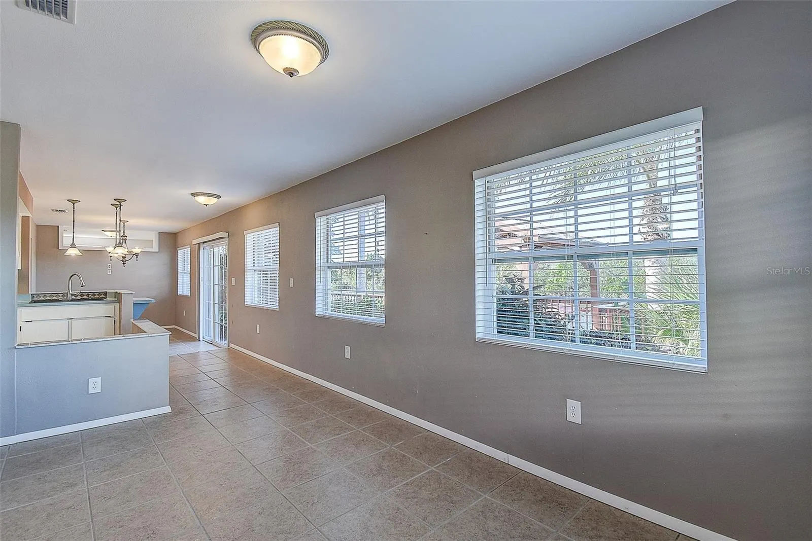 2529 SAN LUIS RD