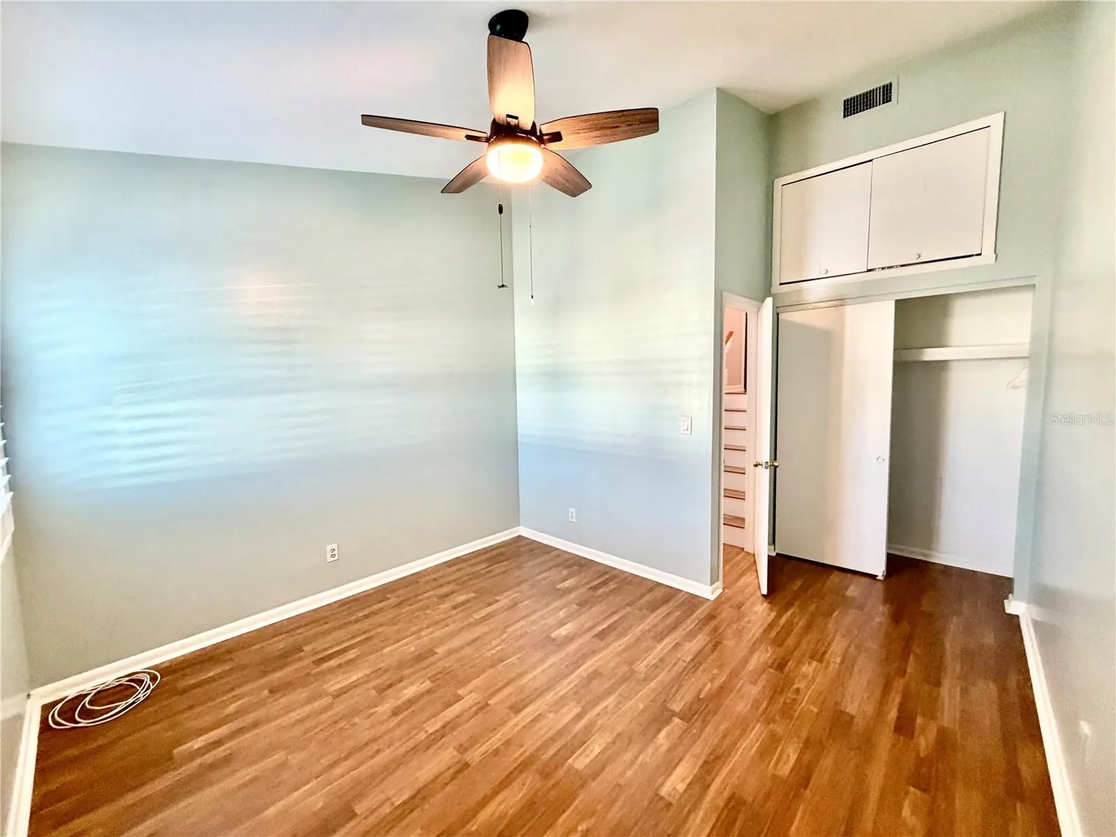 4517 W LA VILLA LN
