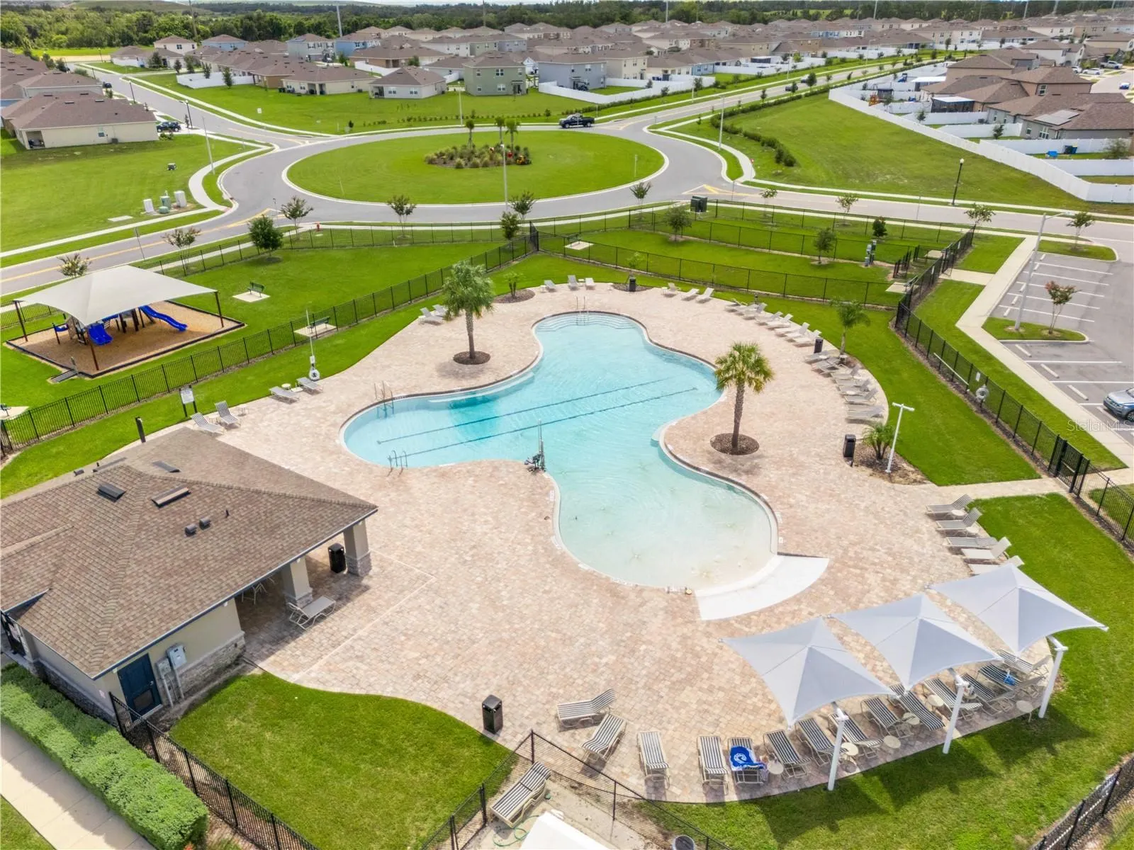 4357 FABULOUS FINCH LN