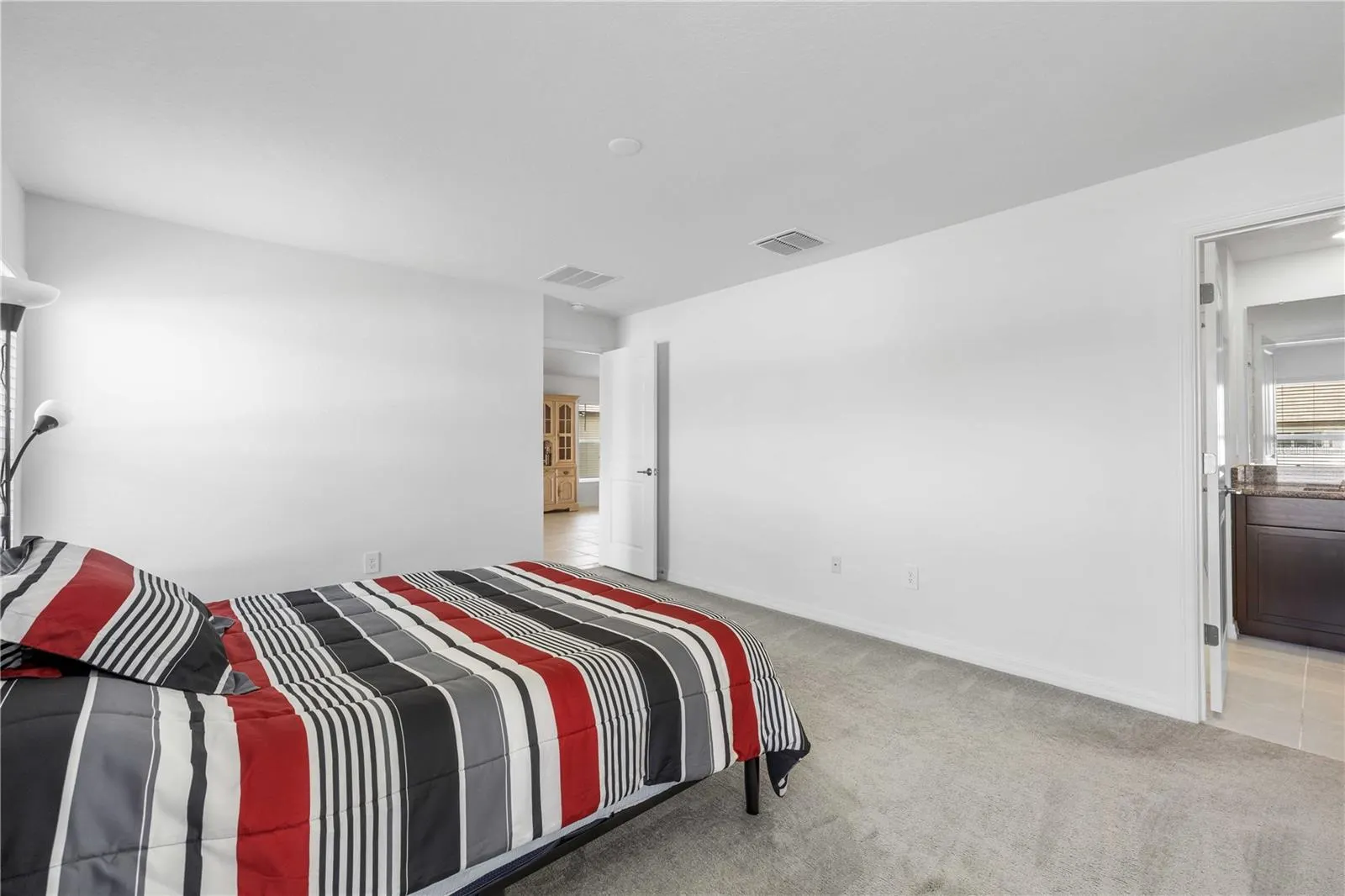 4357 FABULOUS FINCH LN