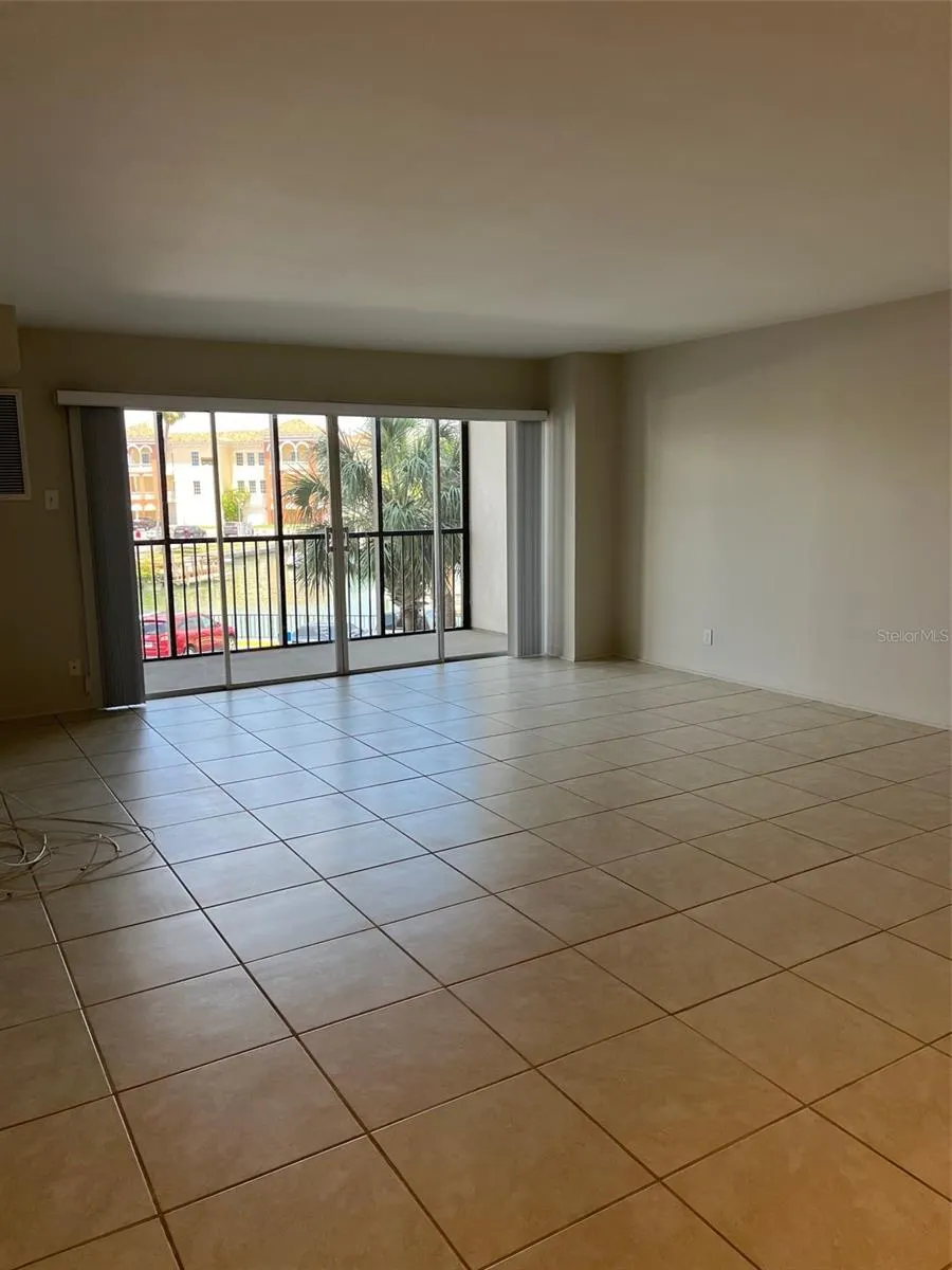 10355 PARADISE BLVD #111 #111
