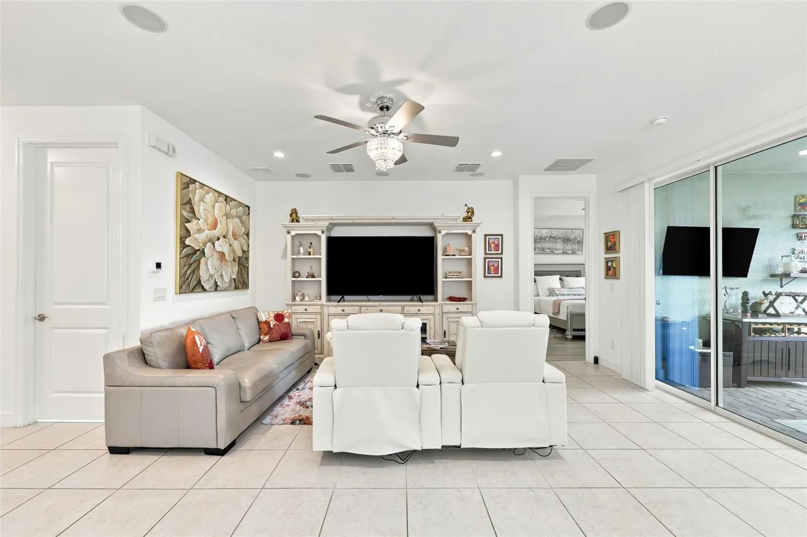 5124 HIGHLAND POINTE CT