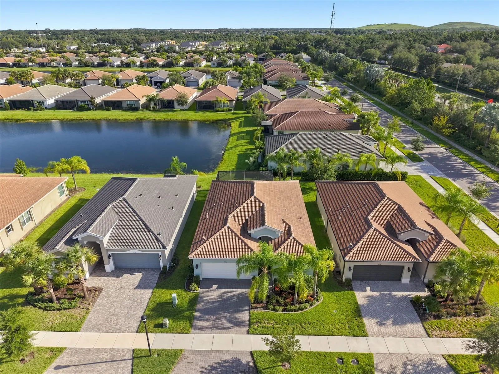 5124 HIGHLAND POINTE CT