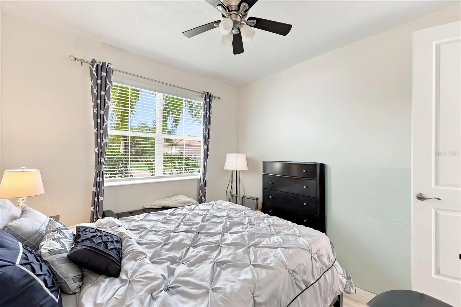 5124 HIGHLAND POINTE CT