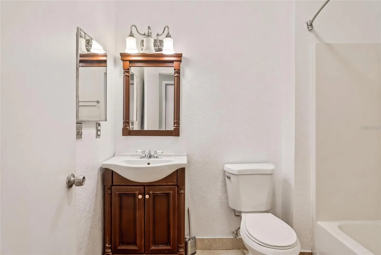 3105 GORDON CT