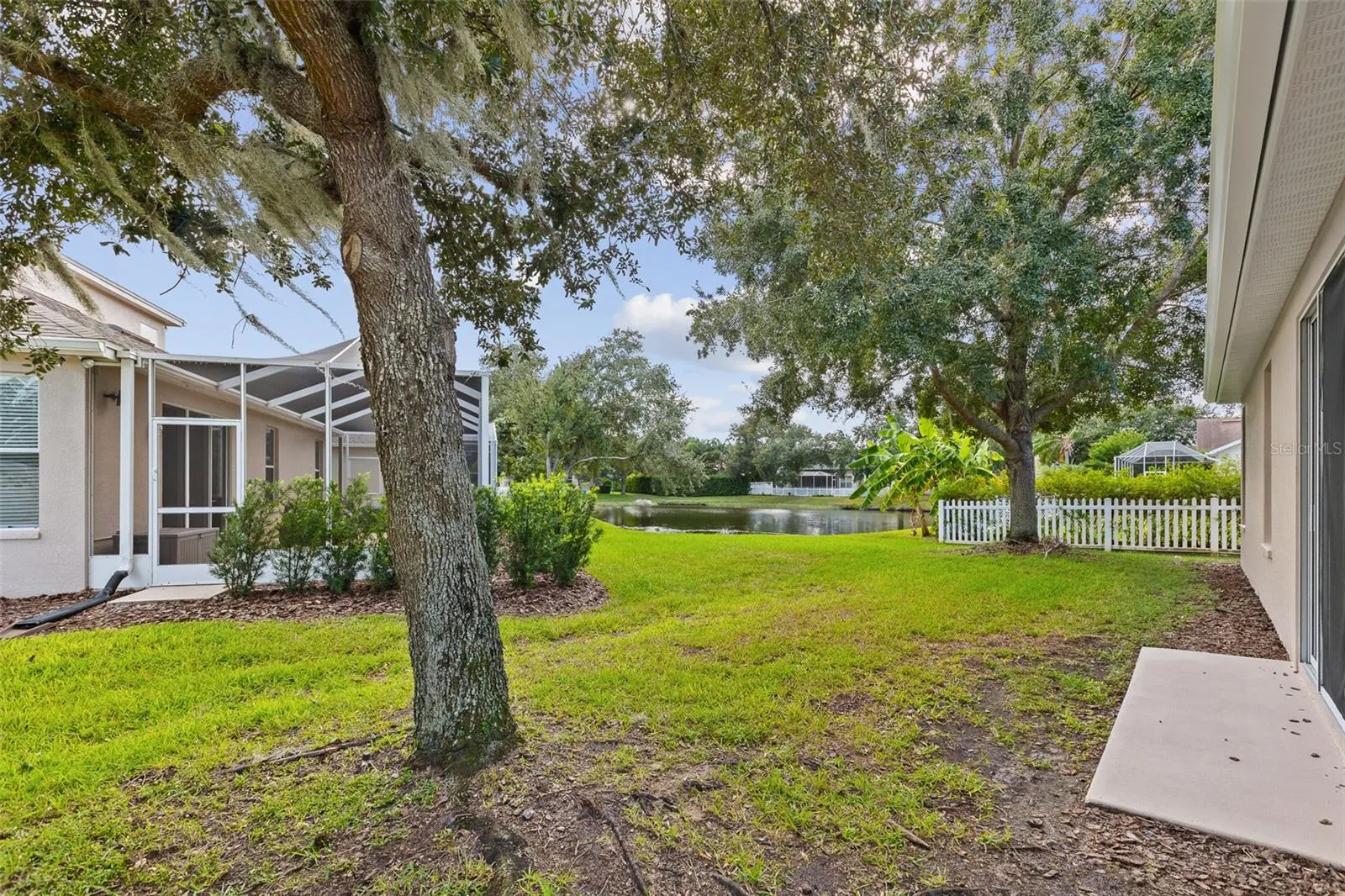 27426 SILVER THATCH DR