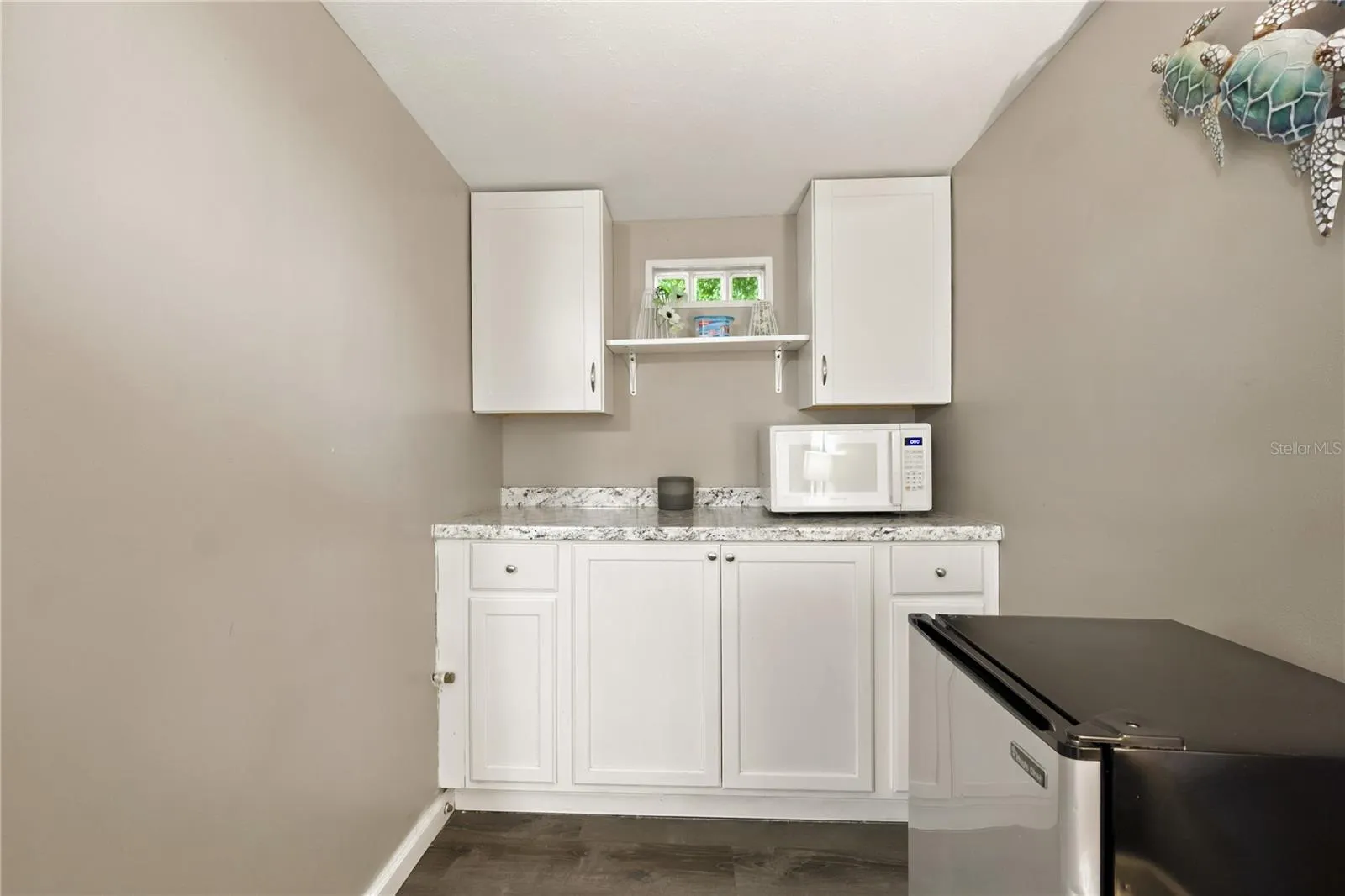 2608 OAKWOOD DR