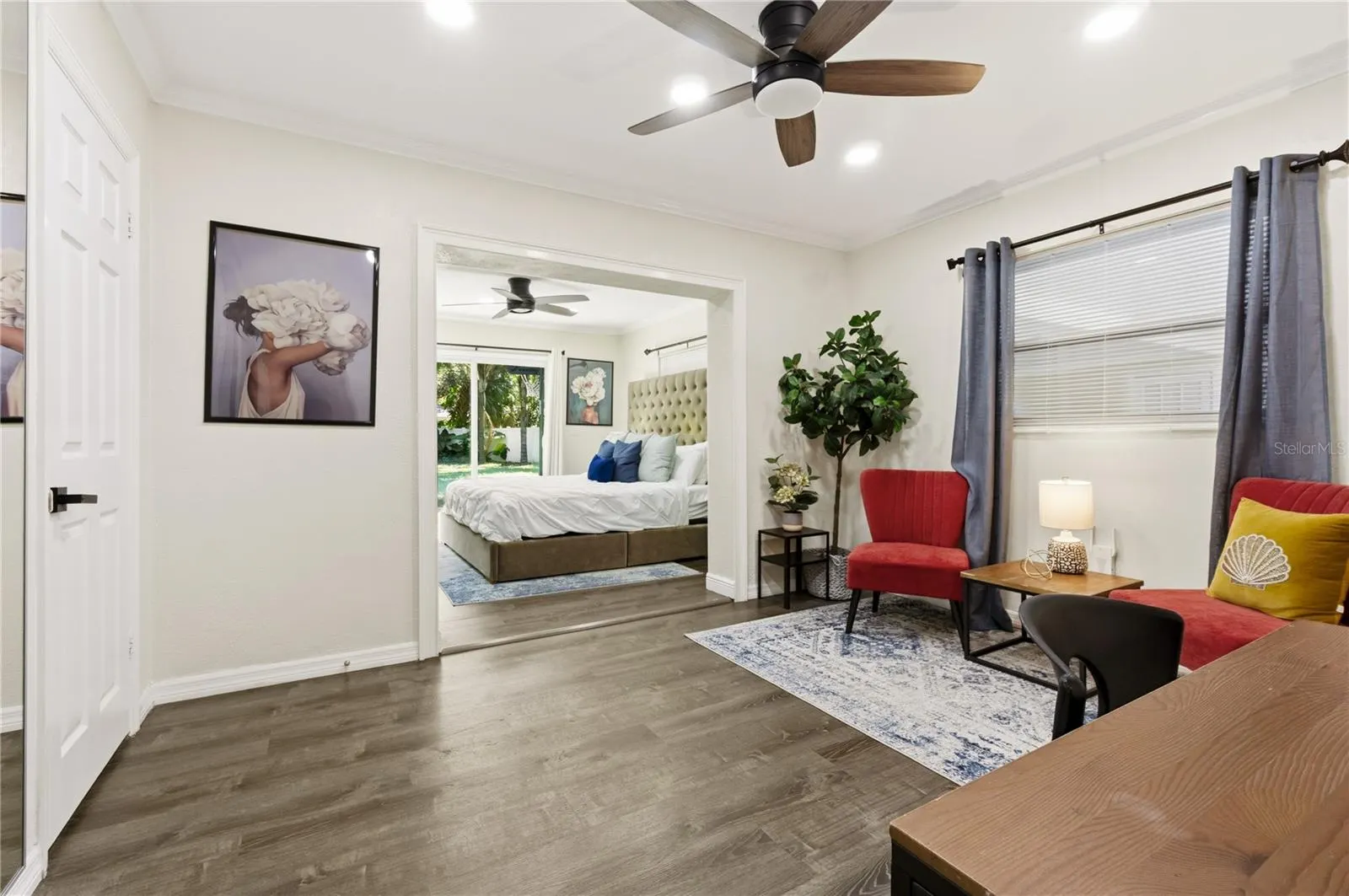 2608 OAKWOOD DR