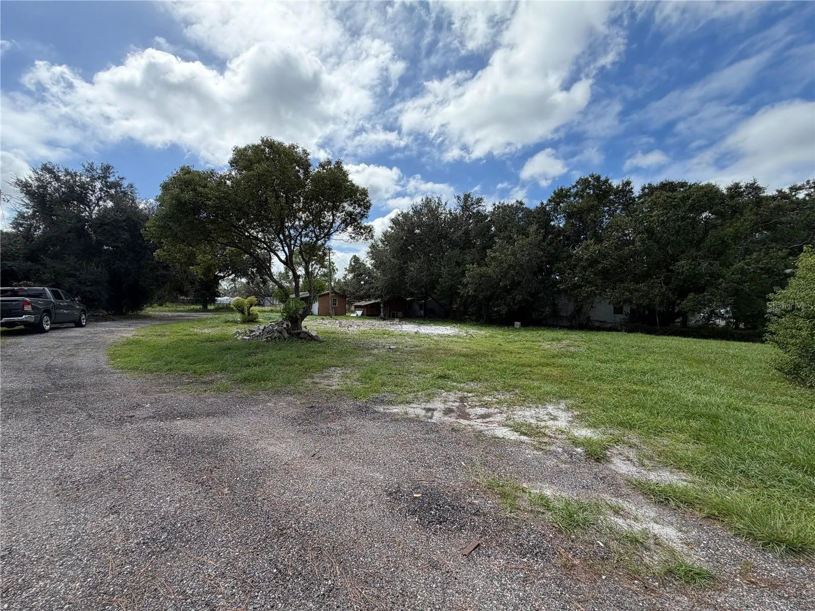 11913 FAWN DALE DR
