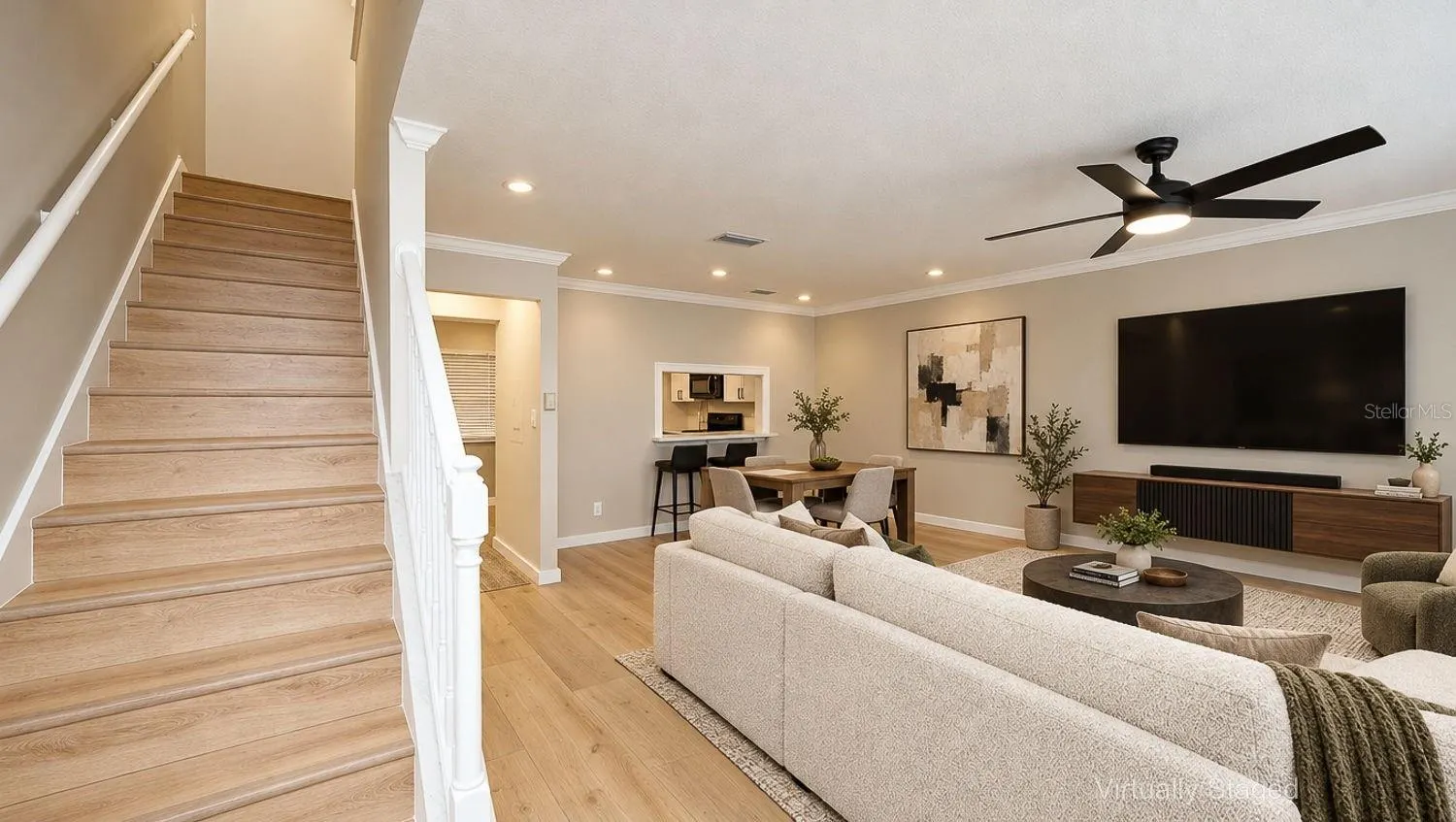 218 S TAMPANIA AVE #- #-