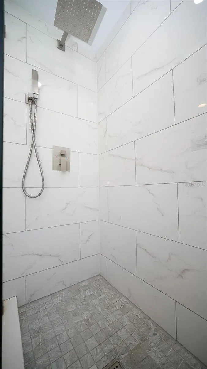 218 S TAMPANIA AVE #- #-
