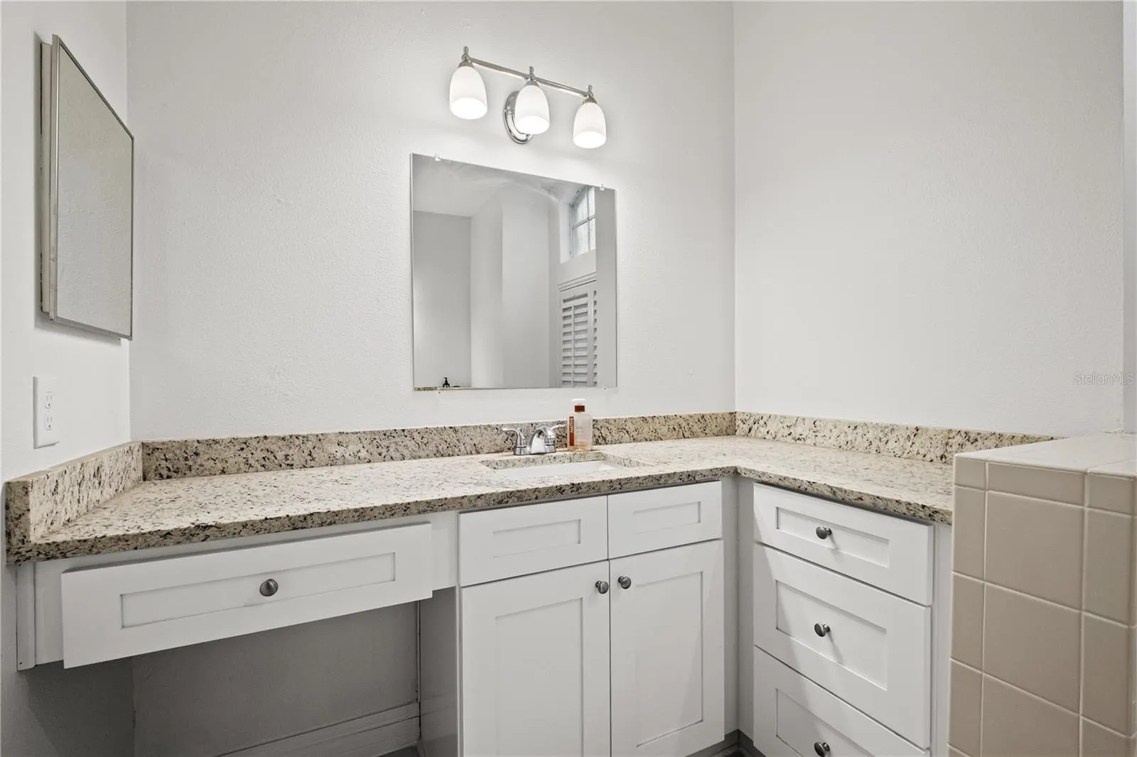 8612 SWANN RIDGE CT