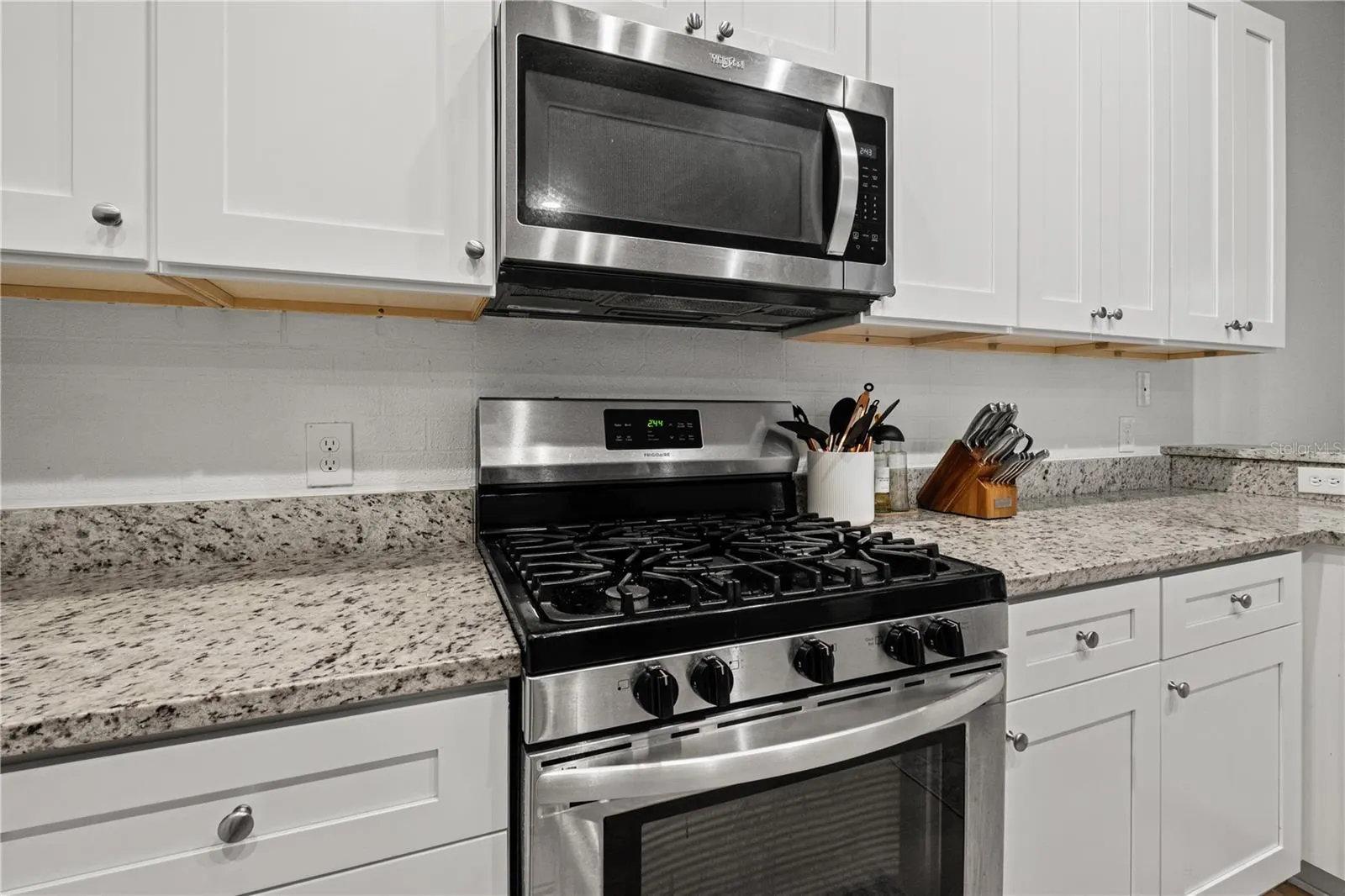 8612 SWANN RIDGE CT