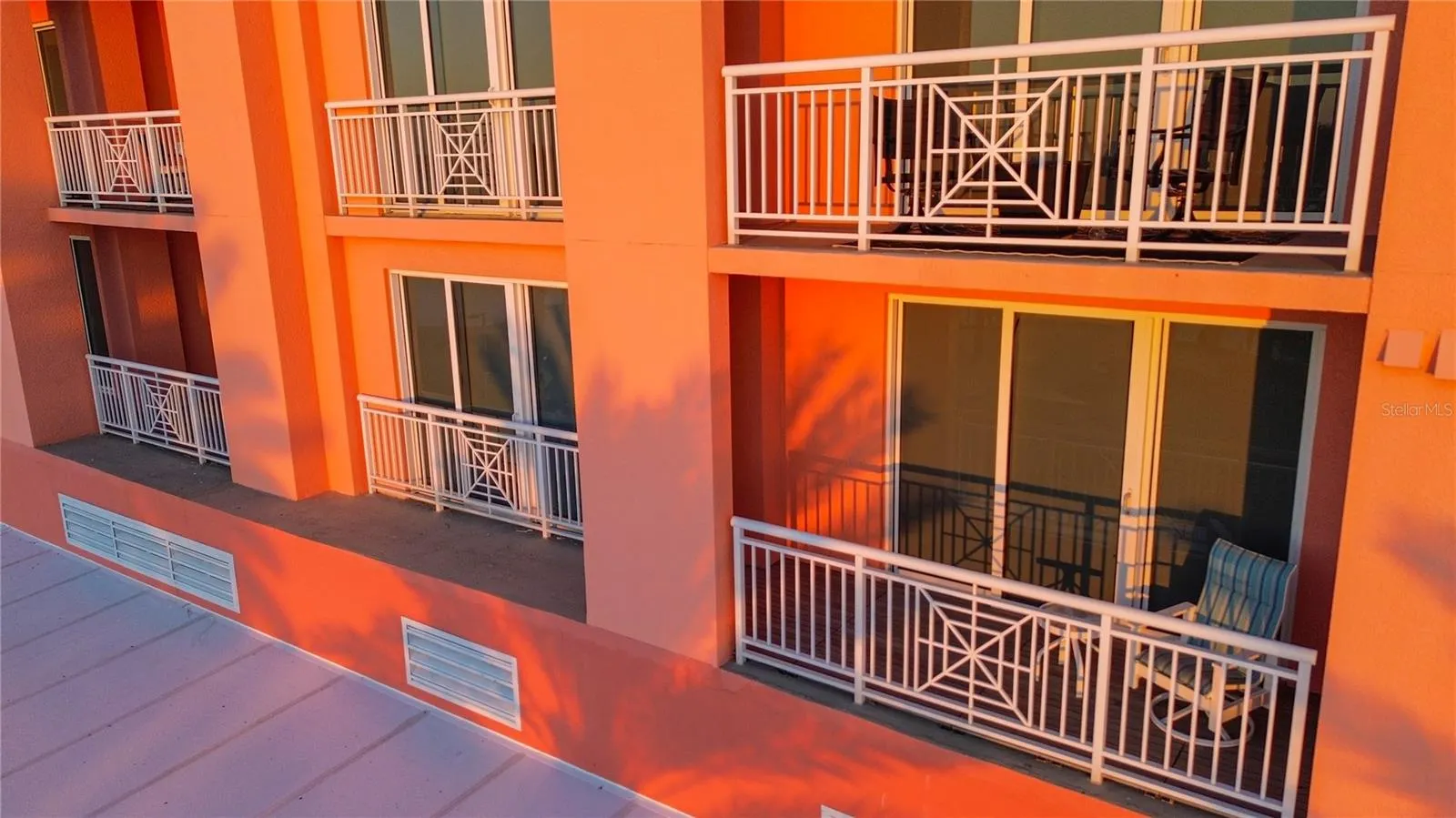 301 S GULFVIEW BLVD #303 #303