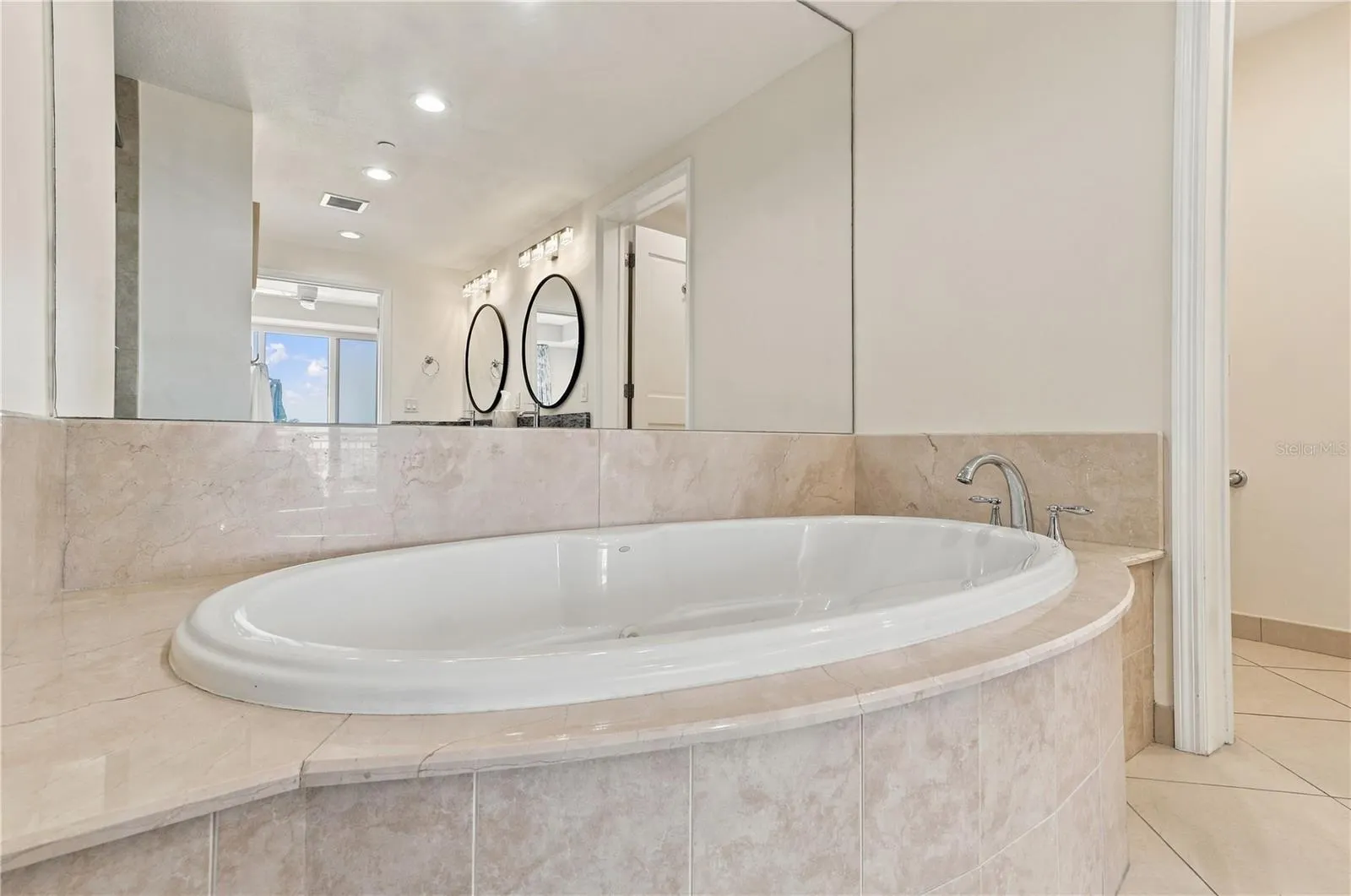 301 S GULFVIEW BLVD #303 #303