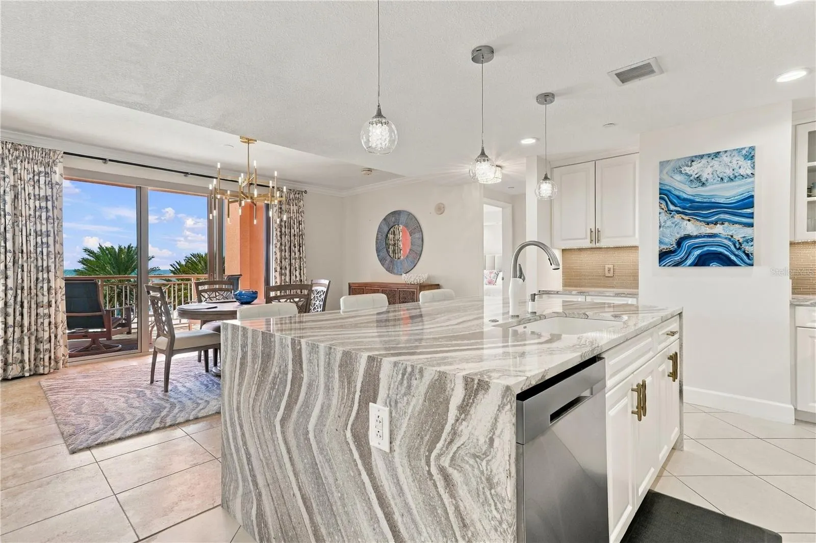 301 S GULFVIEW BLVD #303 #303