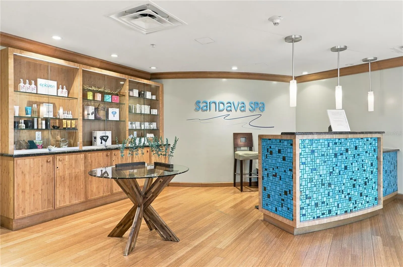 301 S GULFVIEW BLVD #303 #303