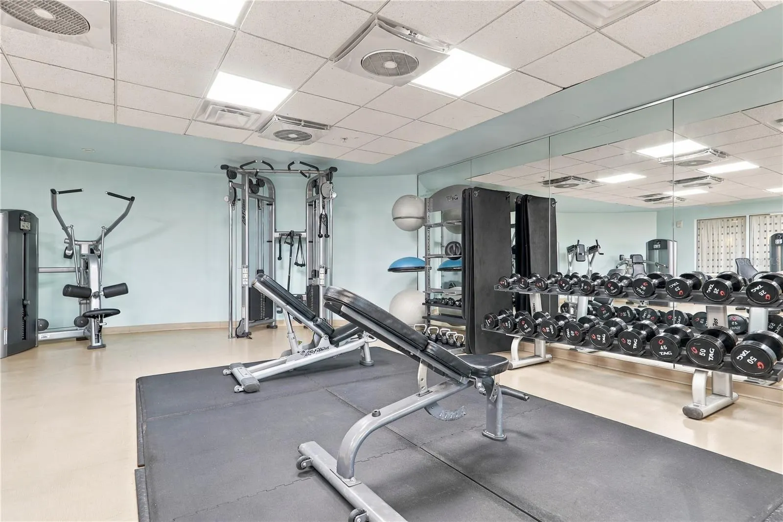 301 S GULFVIEW BLVD #303 #303